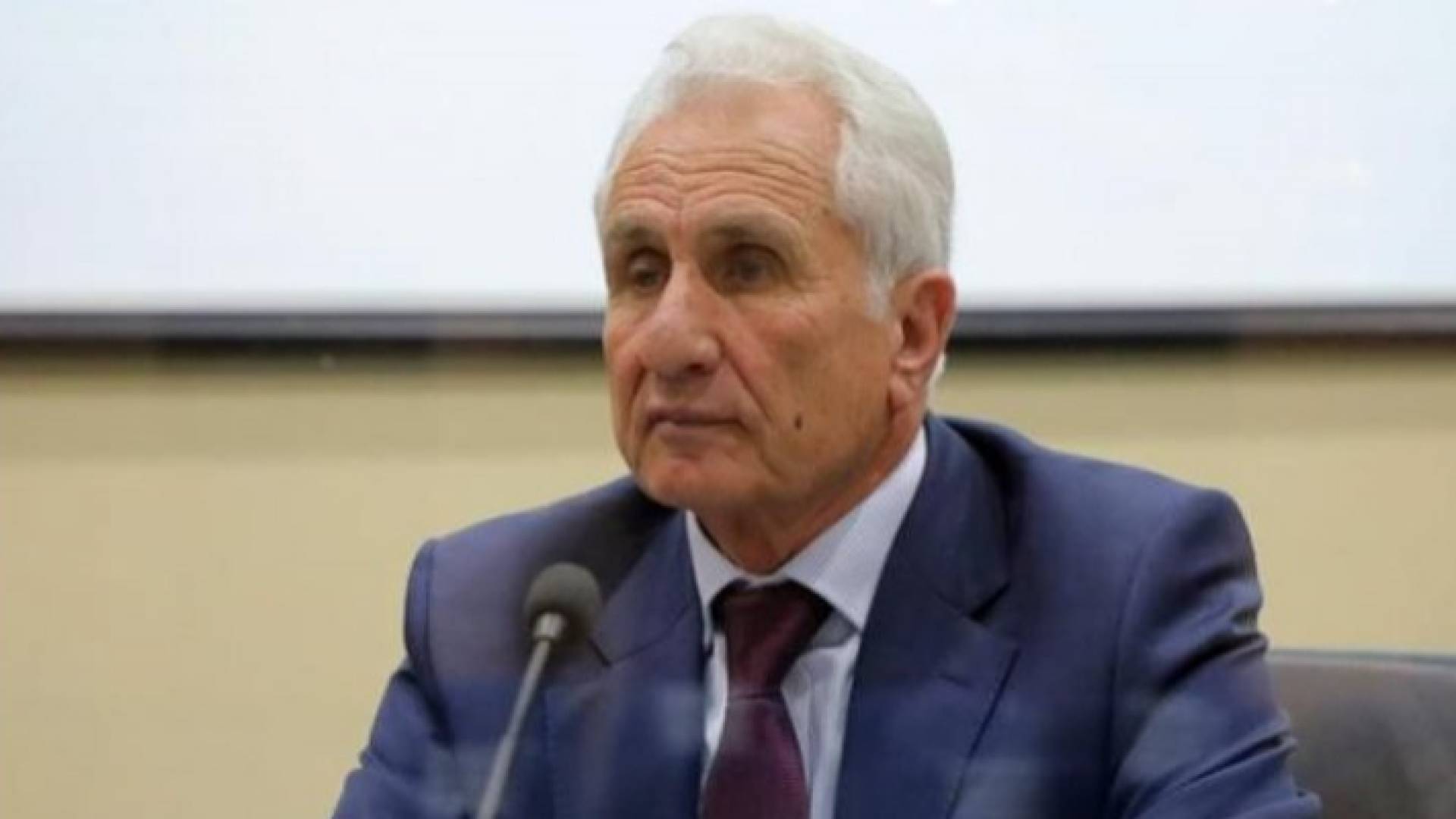 وزير التربية والتعليم وجيه عويس