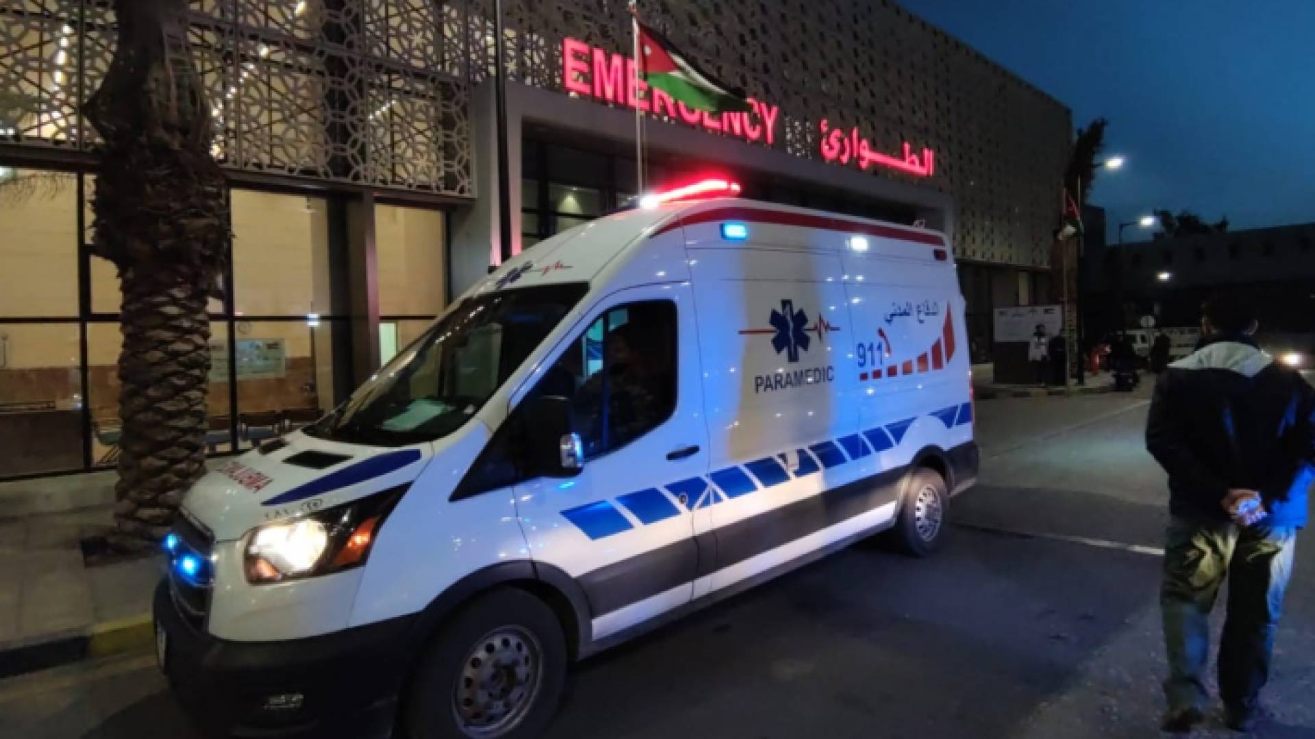 من أمام قسم الطوارئ في مستشفى البشير