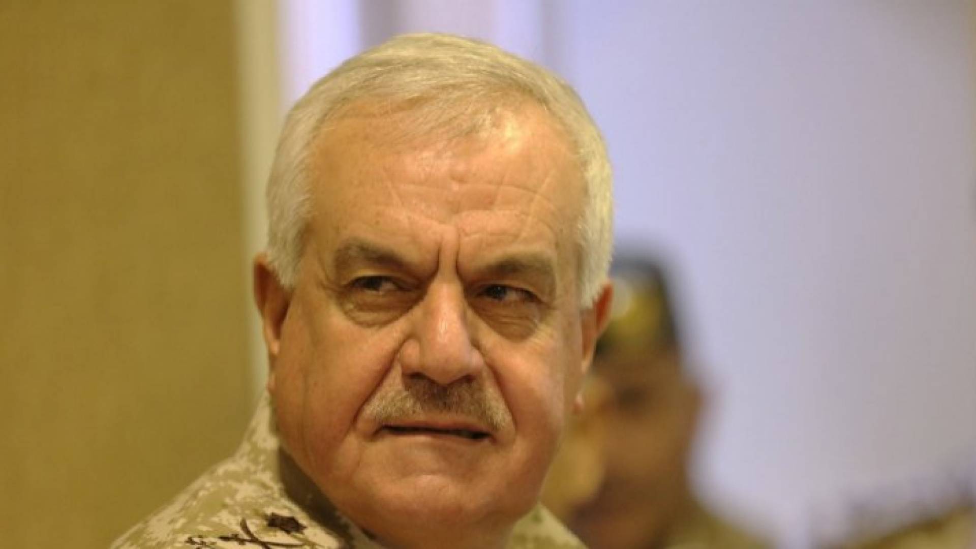 رئيس هيئة الأركان المشتركة اللواء الركن يوسف الحنيطي