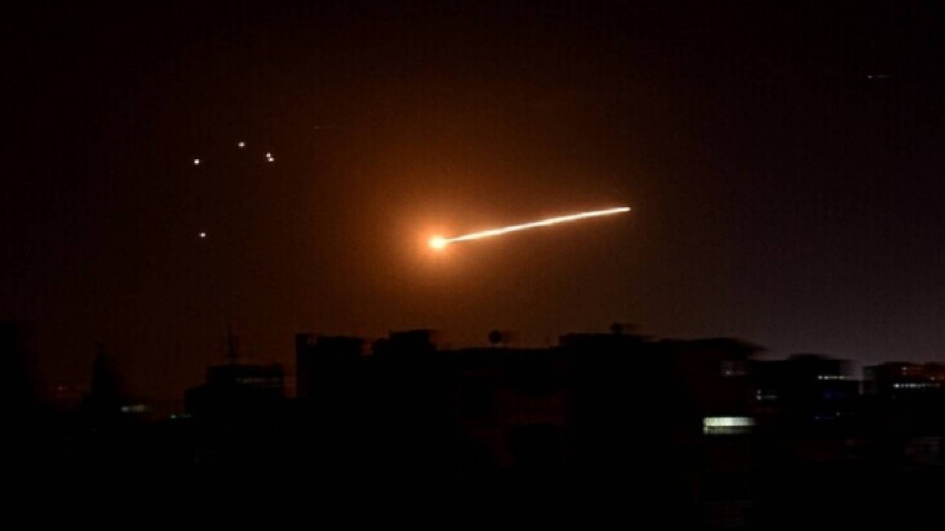 الجيش السوري يعلن تصديه لعدوان صاروخي إسرائيلي على منطقة الجولان