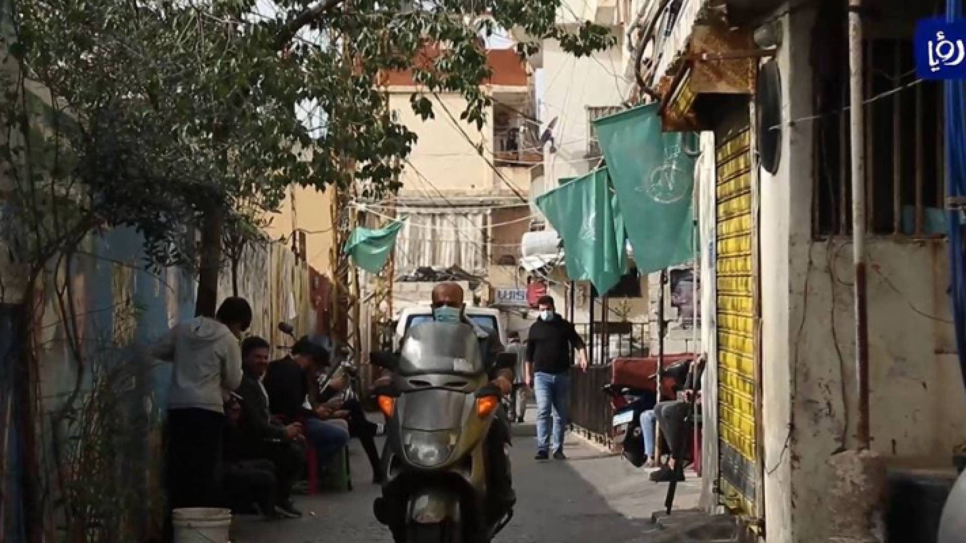 في ظل ظروف اقتصادية صعبة.. تخفيف قيود العمل على الفلسطينيين في لبنان
