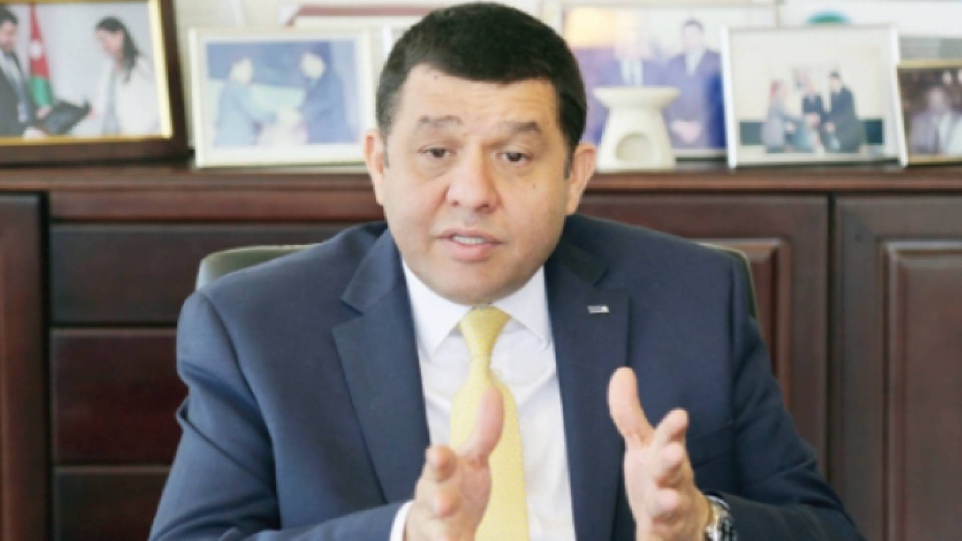 وزير العمل نايف استيتية