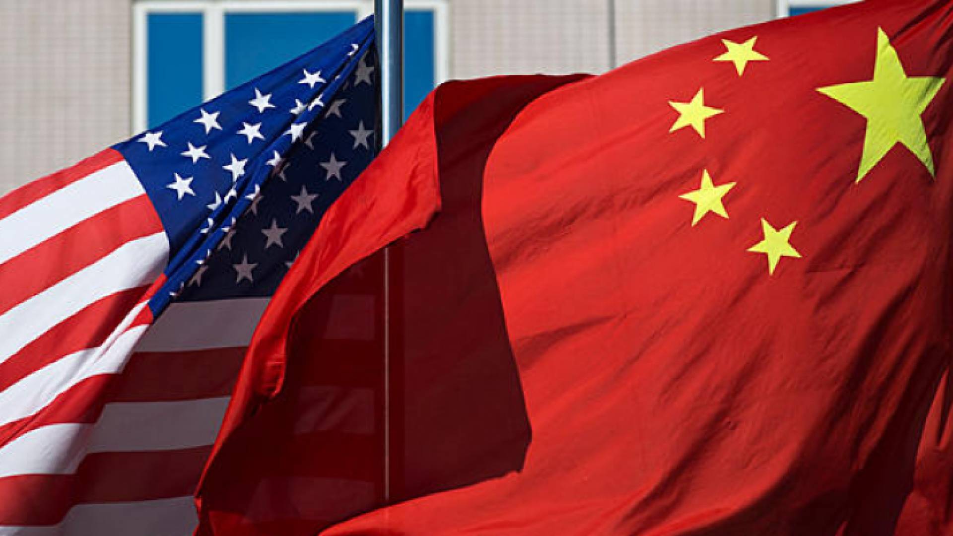 علما الصين وأمريكا