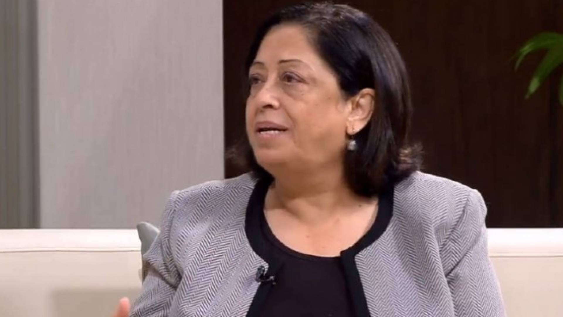 الراحلة - أسمى خضر