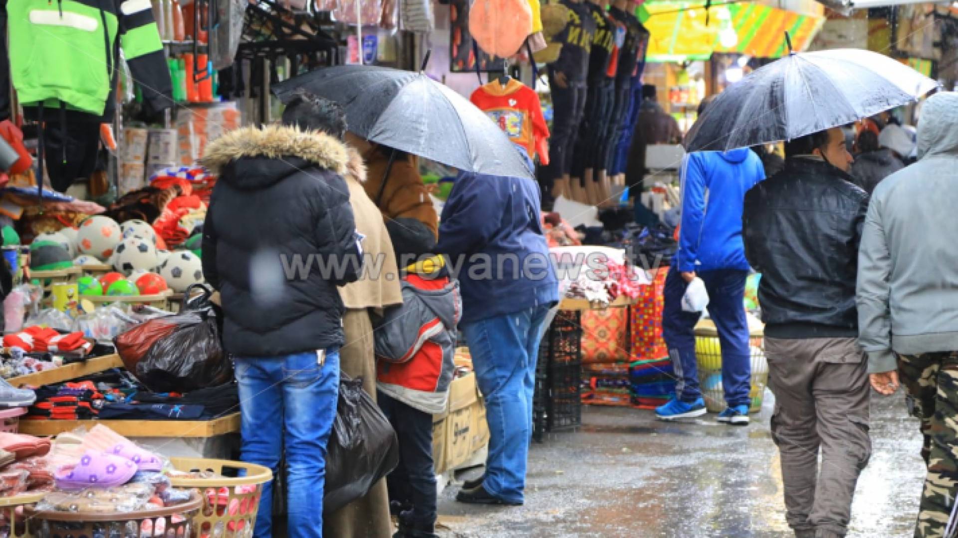 الأمطار في وسط البلد بالعاصمة عمان