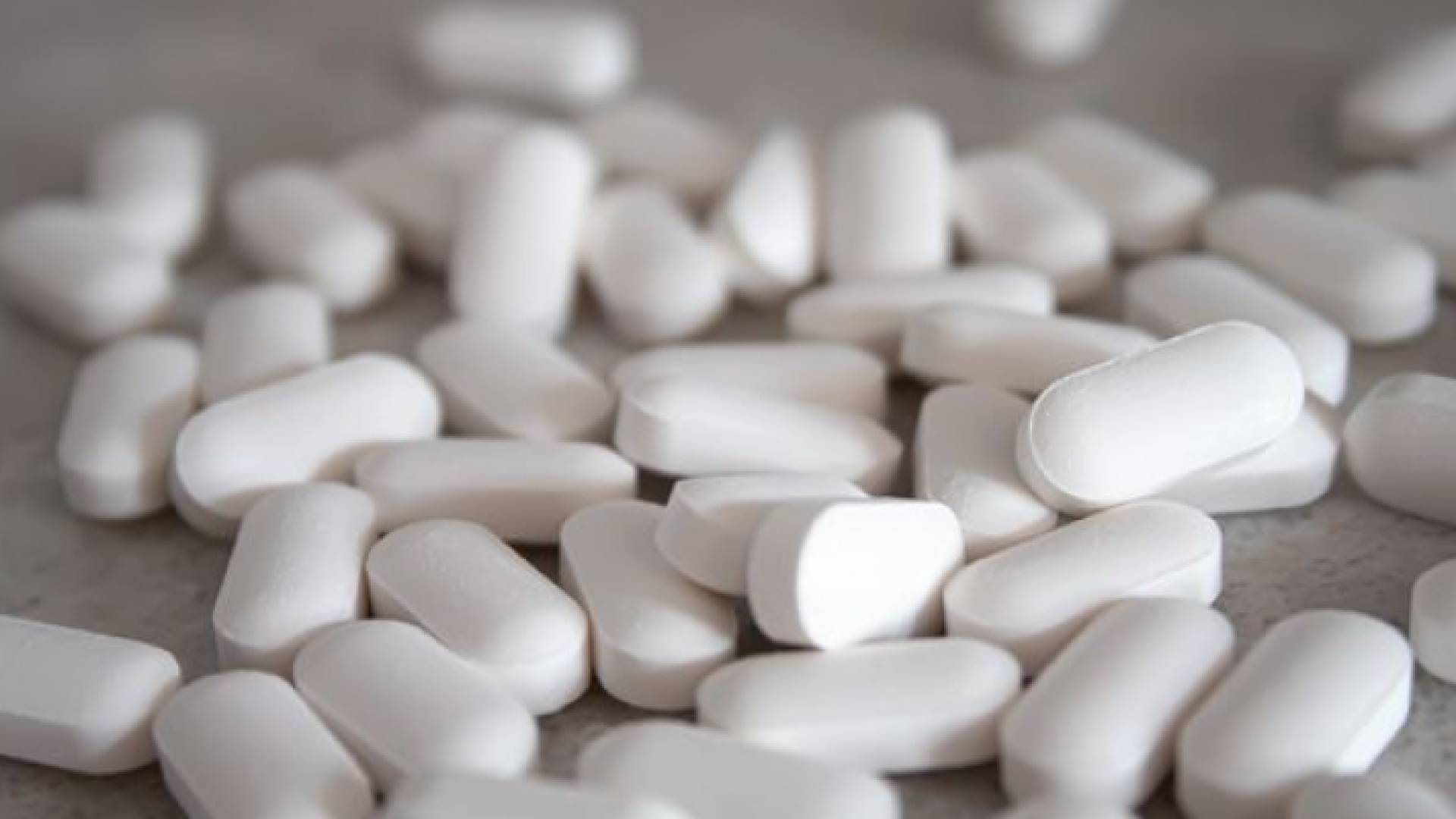 السلطات الصحية الأميركية تجيز استخدام حبوب فايزر ضد كورونا