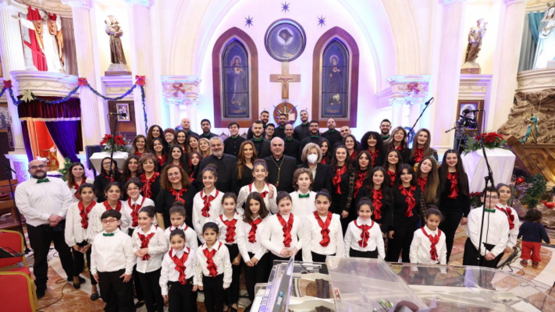 من الأمسية الميلادية