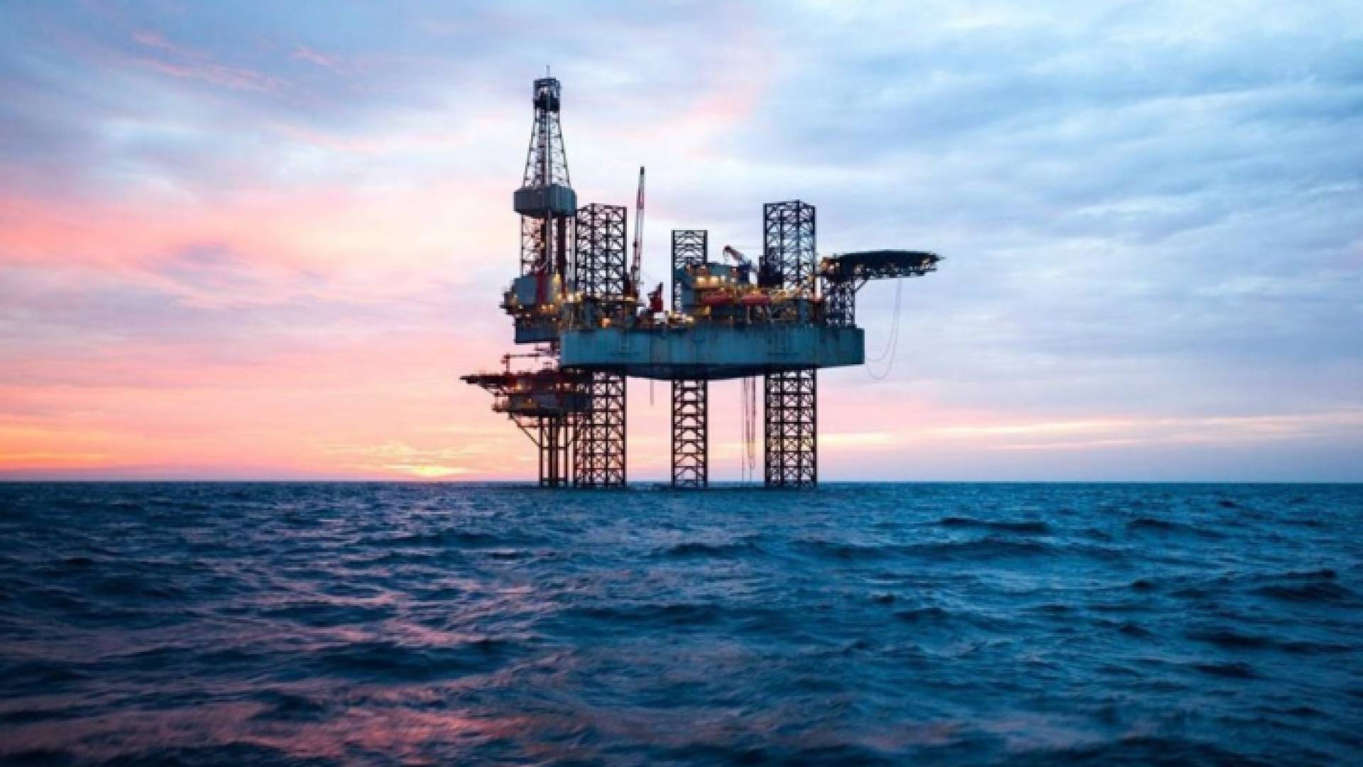 محطة تنقيب عن النفط