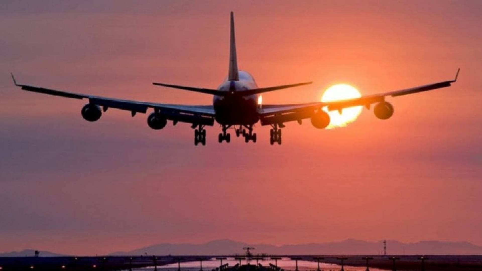 طائرة - تعبيرية