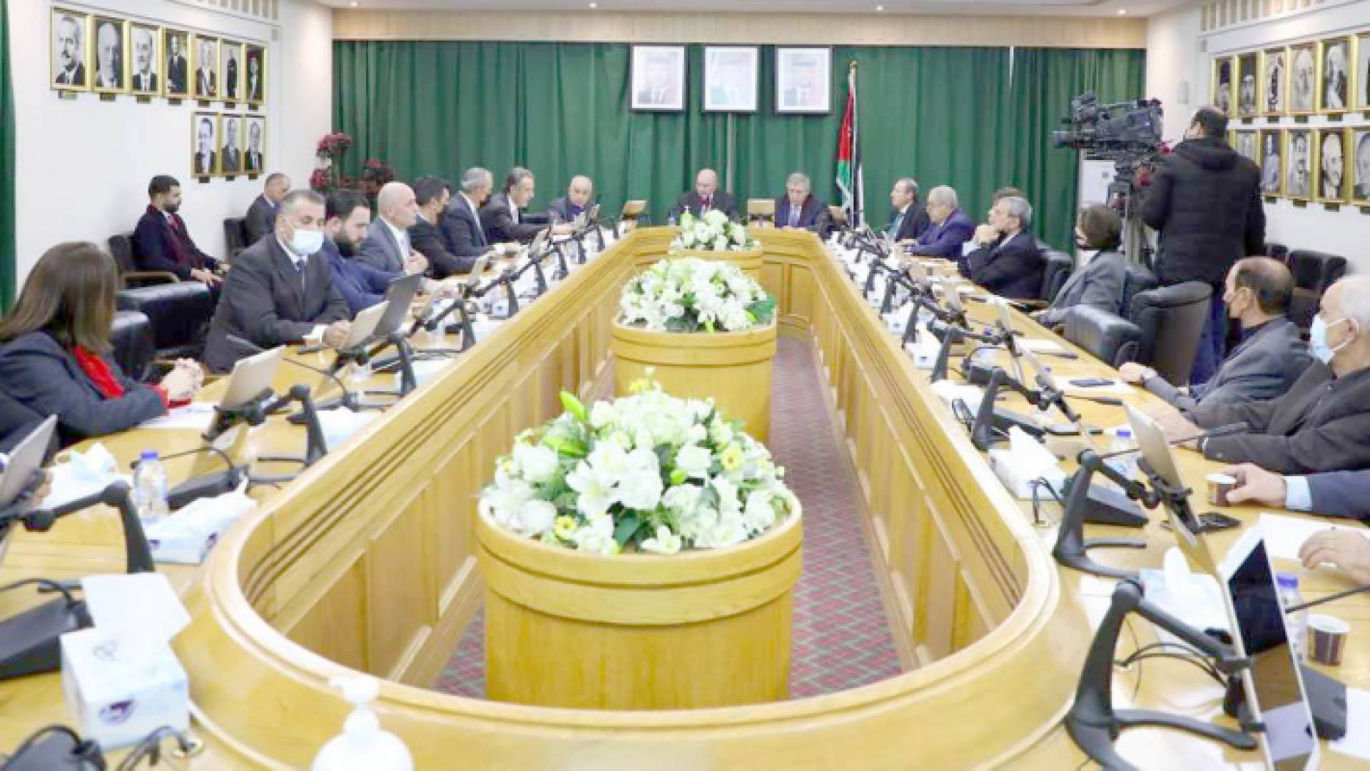 الفايز يدعو لترويج الأردن سياحيا في دول جنوب شرق آسيا