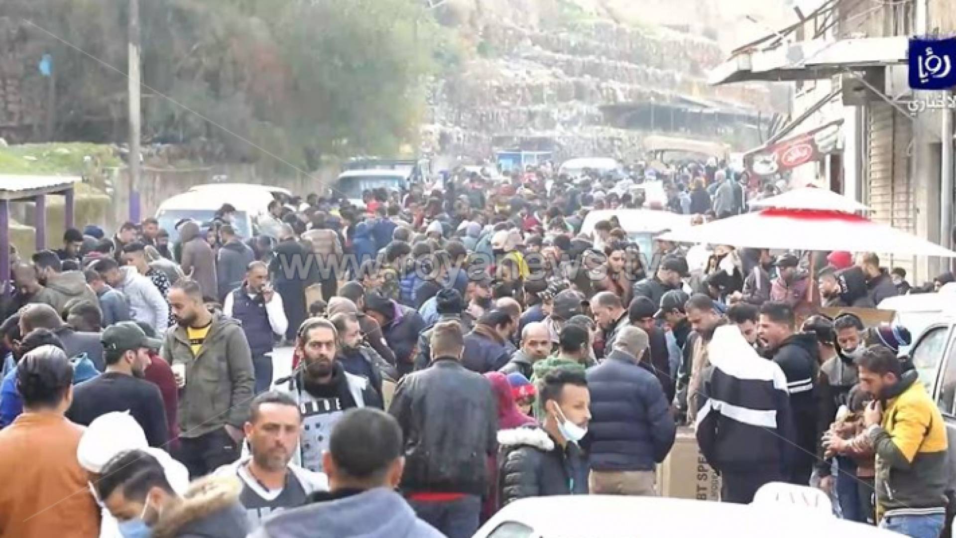 اكتظاظ في أسواق وسط البلد