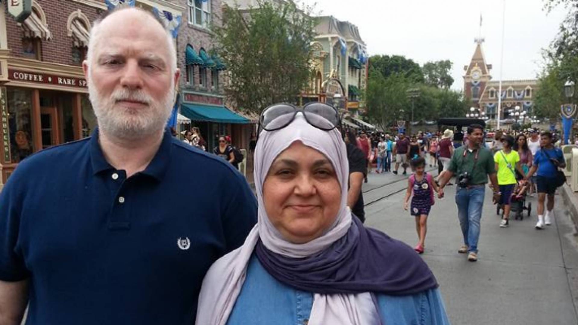 الطبيبة امامة الحر والطبيب اسامة الحسيني