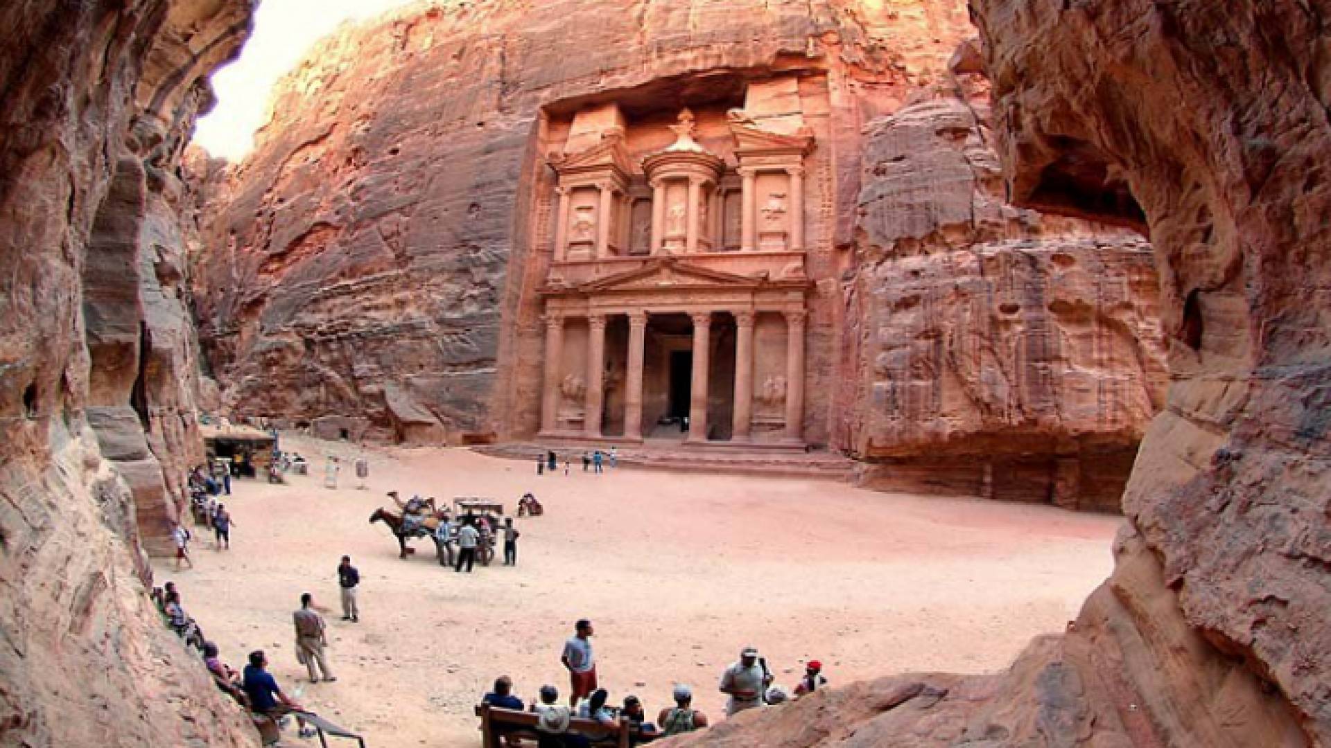 مدينة البترا