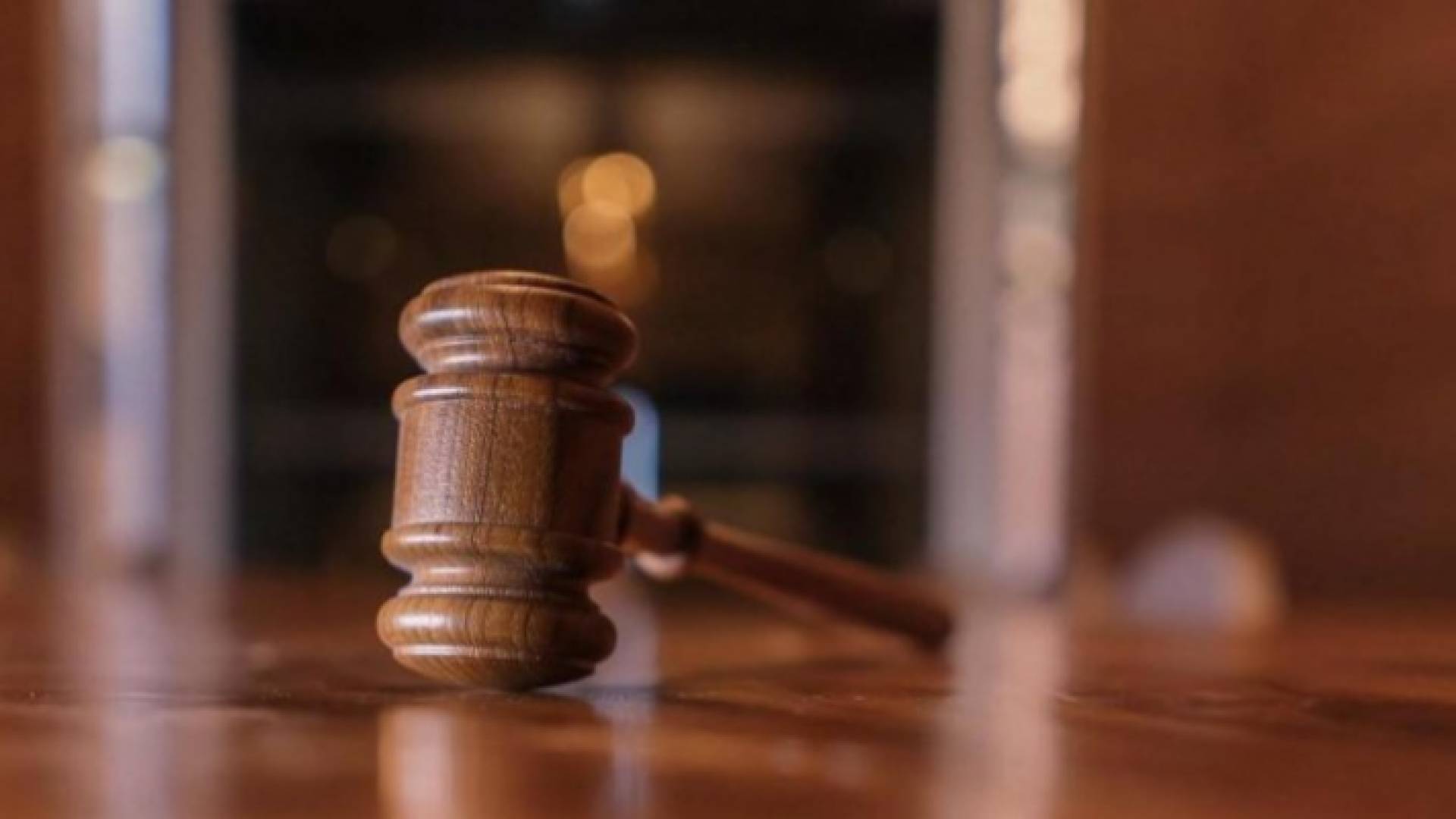 مطرقة - تعبيرية