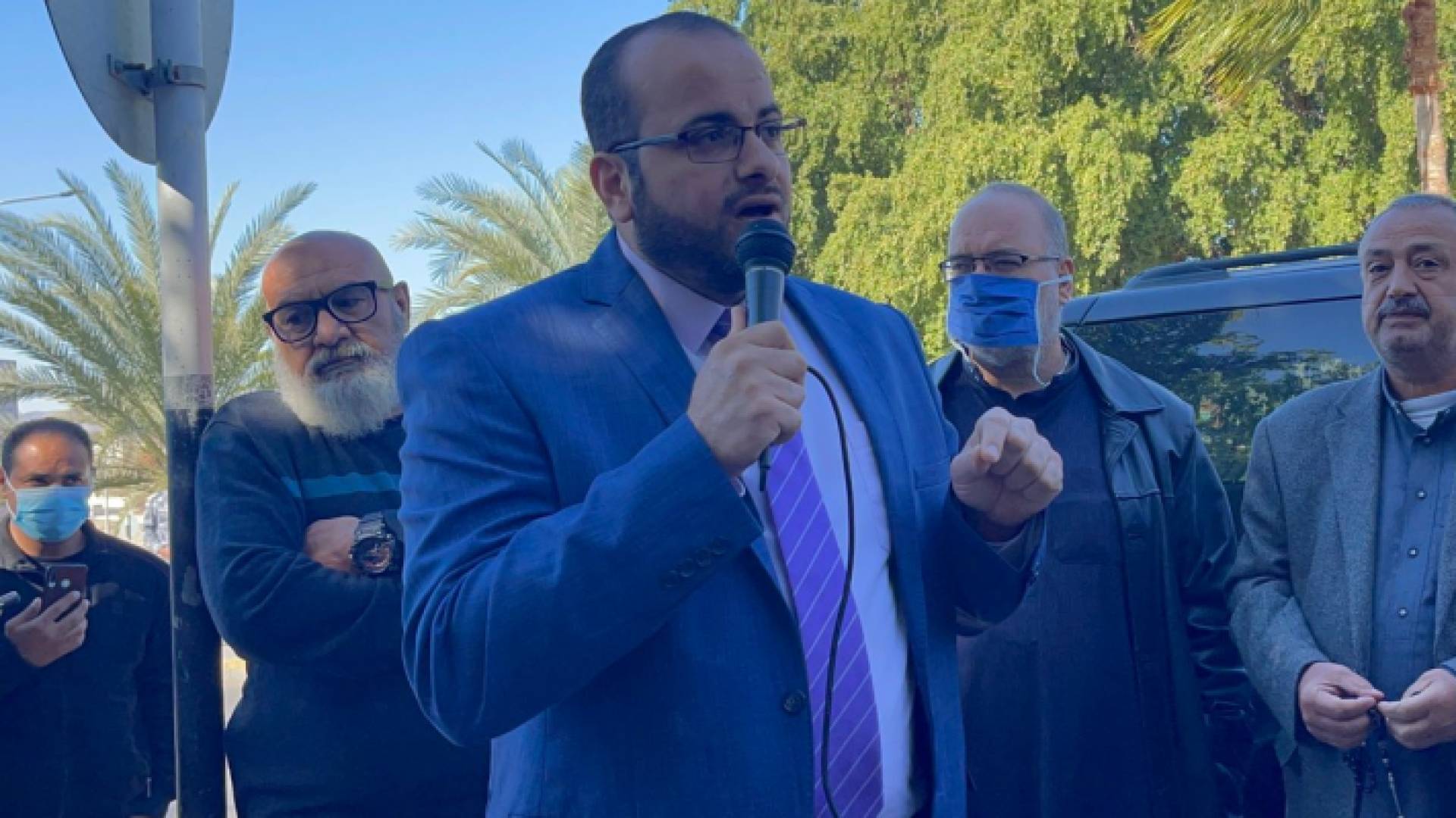 النائب حسن الرياطي