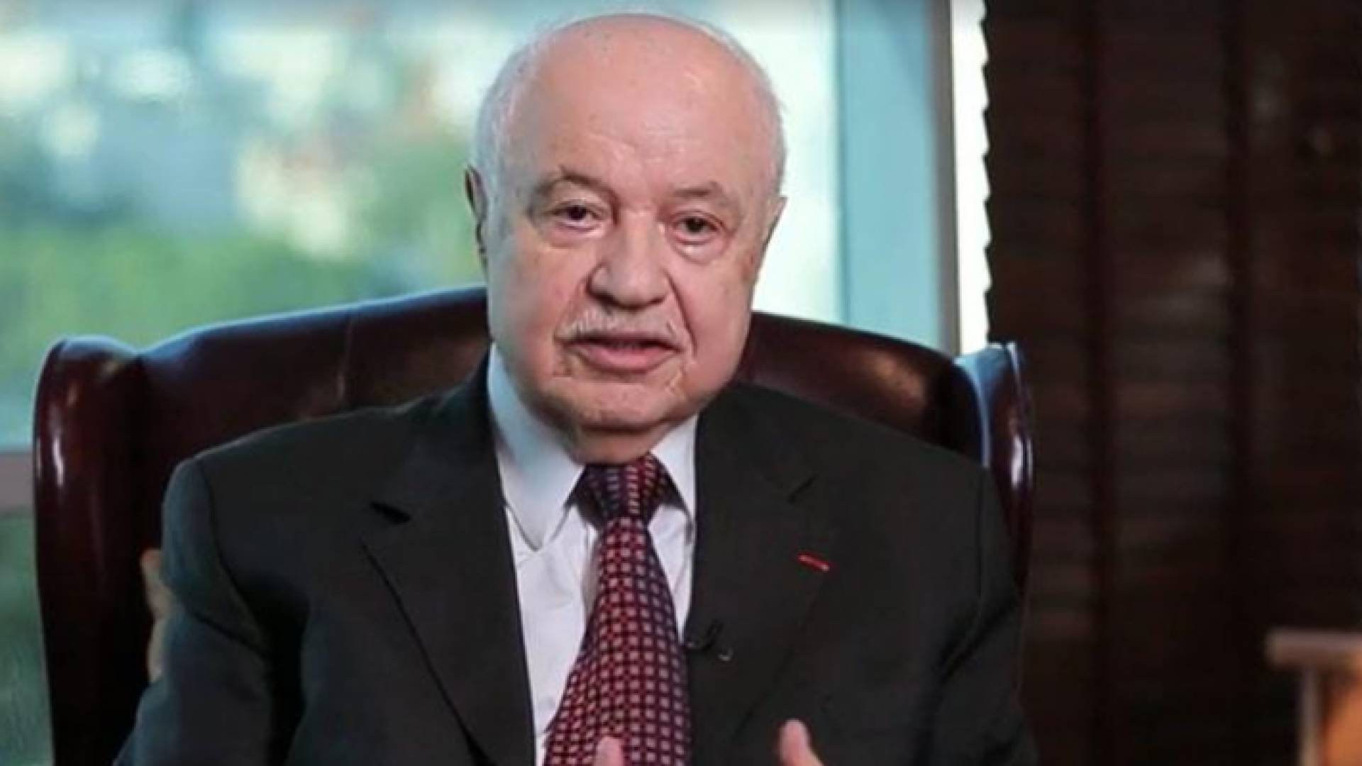 العين السابق طلال أبو غزالة