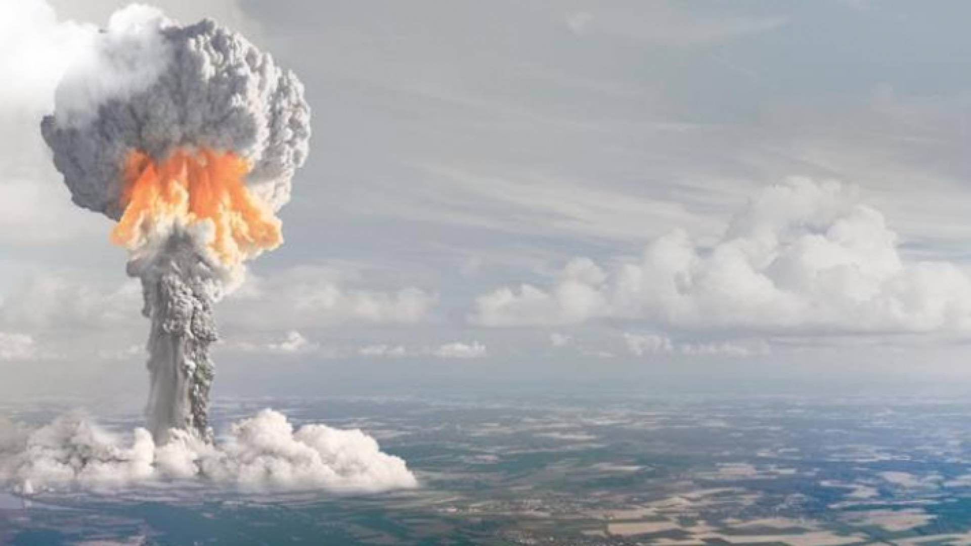 سحابة الفطر الناتجة عن تفجير قنبلة نووية - أرشيفية