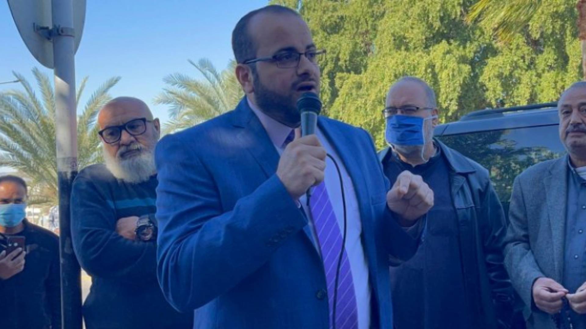 النائب حسن الرياطي