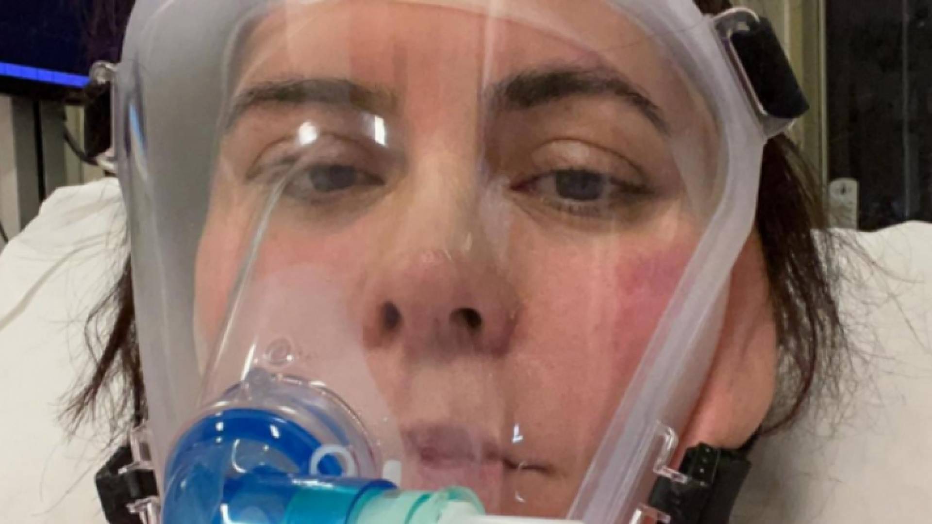 الممرضة البريطانية مونيكا ألميدا