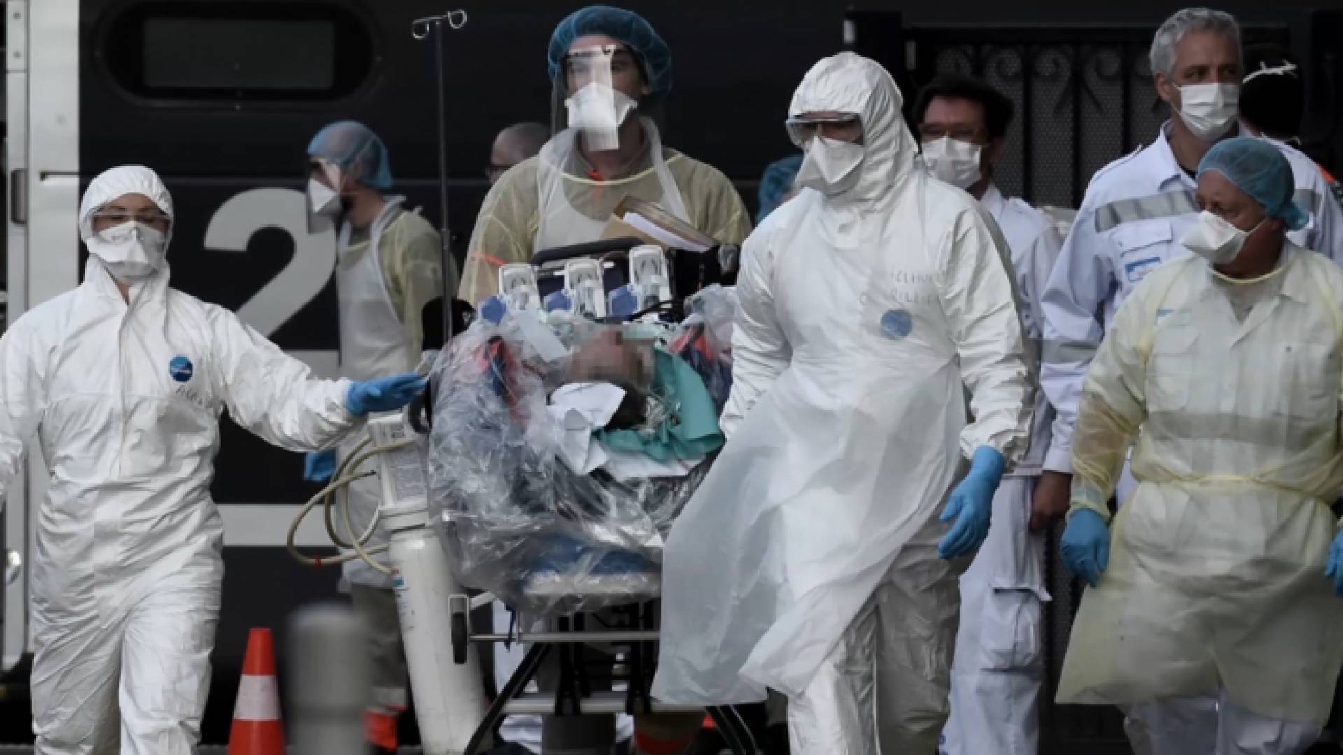 فرنسا تسجل نحو 300 ألف اصابة بكورونا خلال 24 ساعة