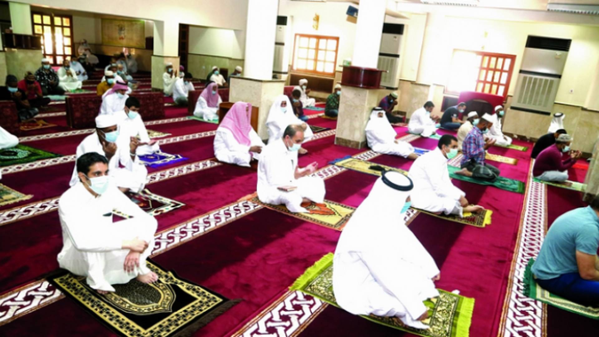 قطر.. منع غير الملقحين ضد كورونا من دخول المساجد