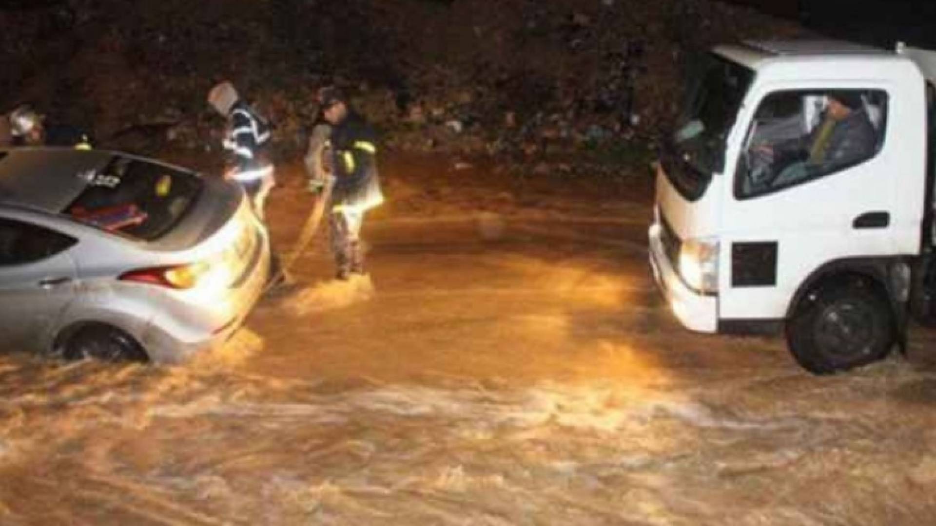 الأشغال: اغلاق طرق - تعبيرية