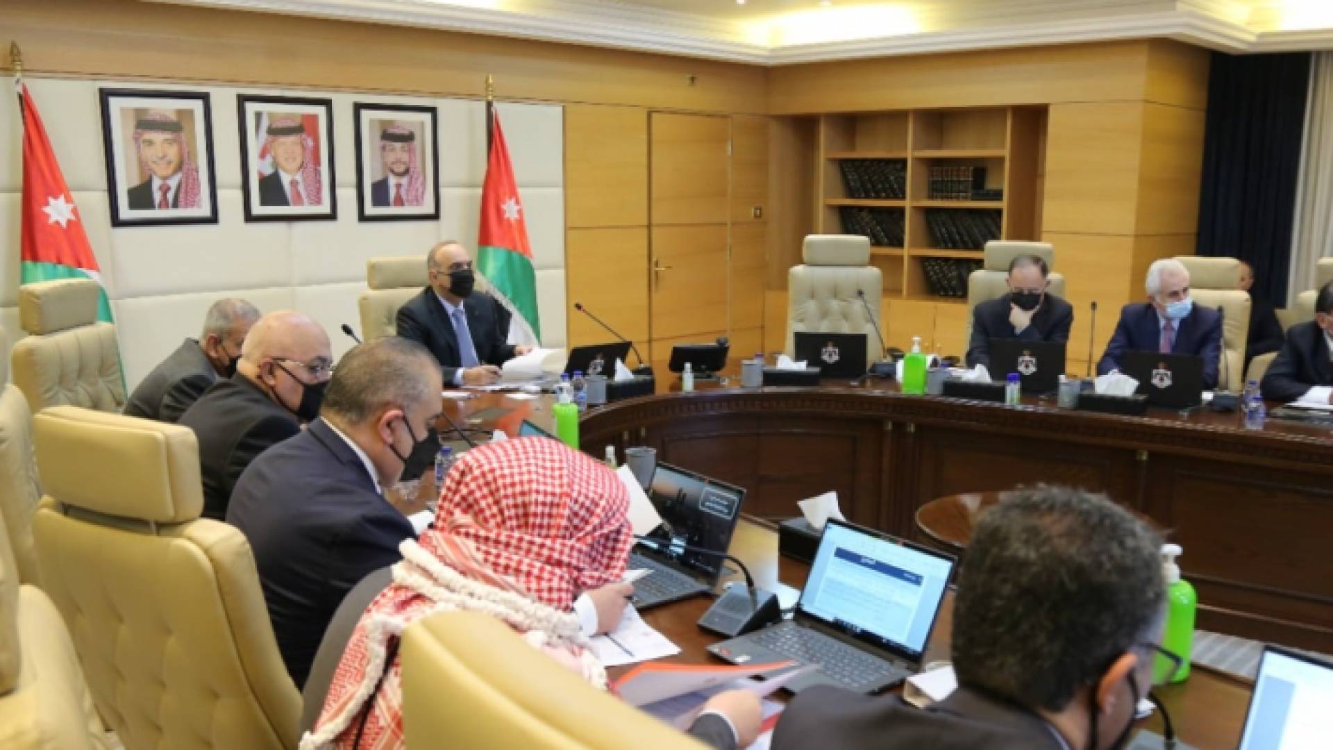 مجلس الوزراء