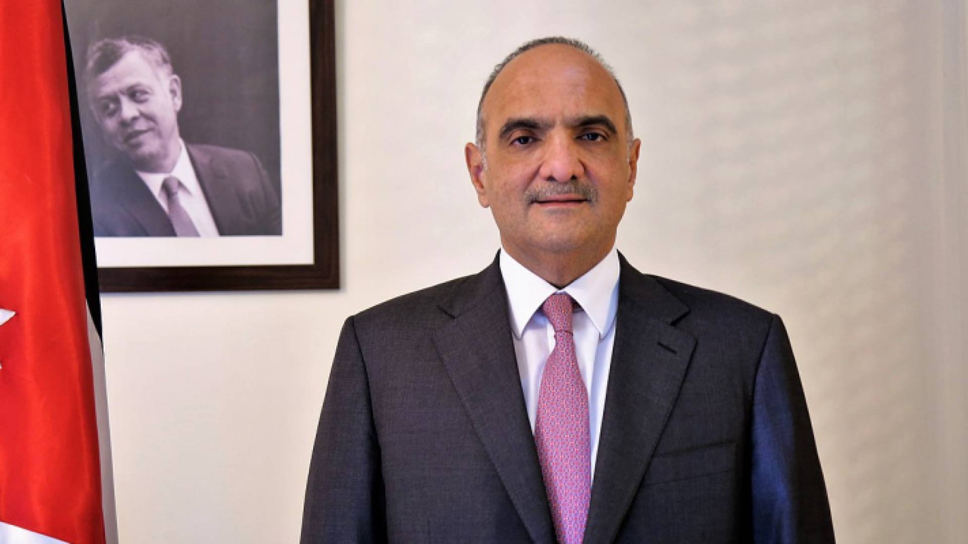 رئيس الوزراء - الدكتور بشر الخصاونة