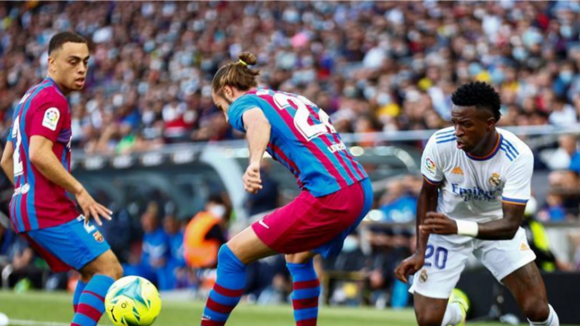 فينيسيوس ضد برشلونة