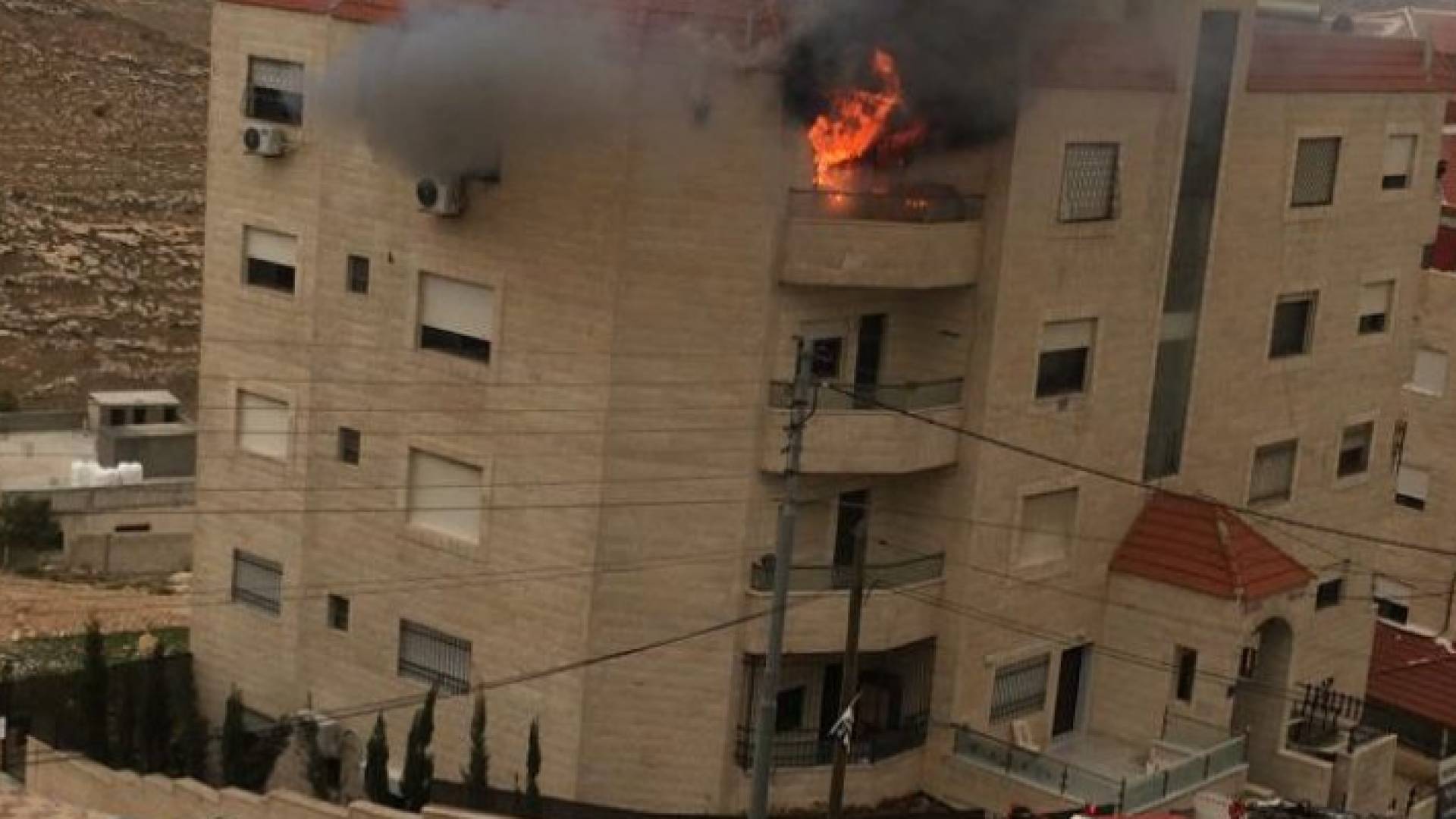 صورة من الحريق