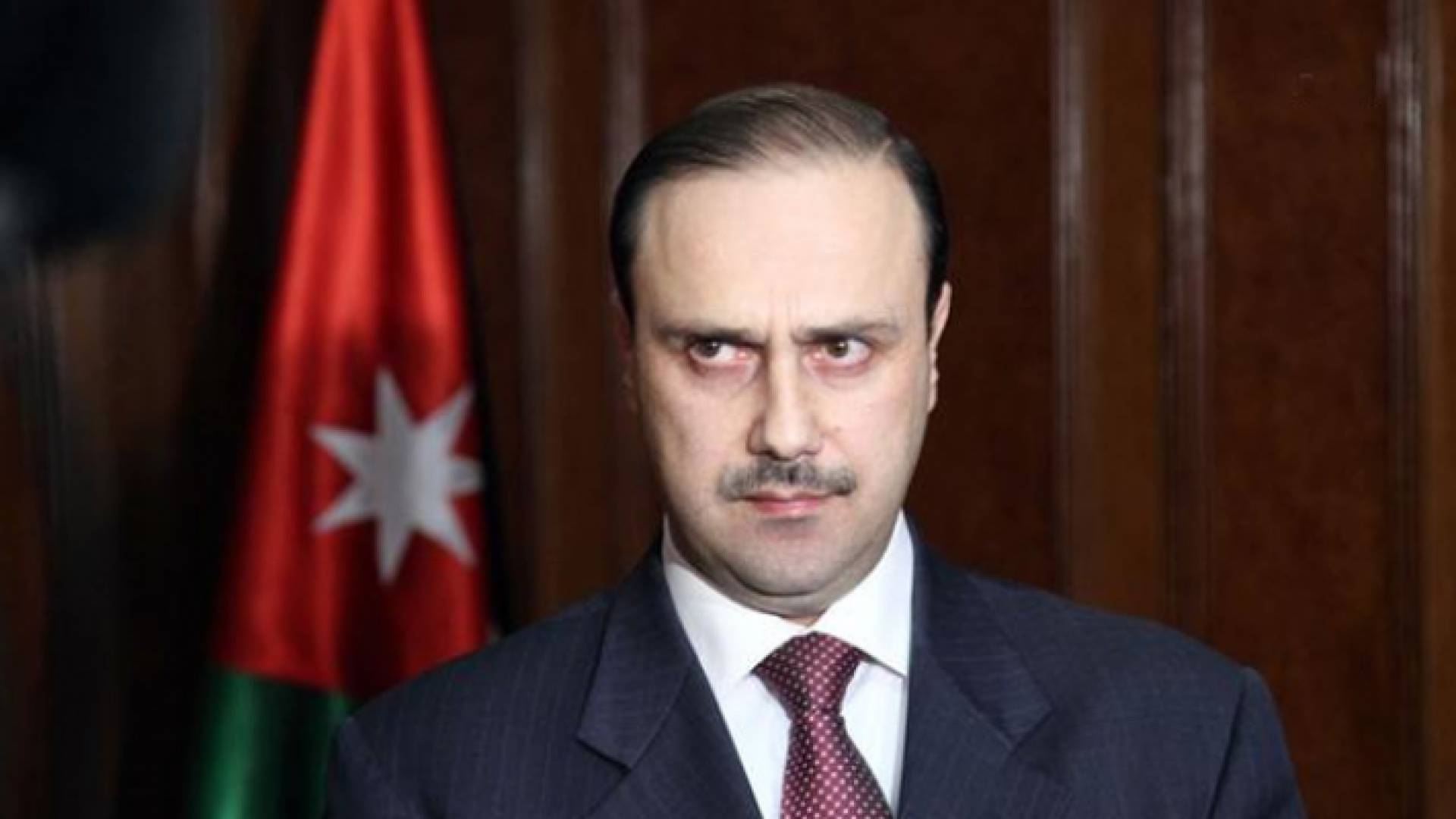 العين الدكتور محمد المومني