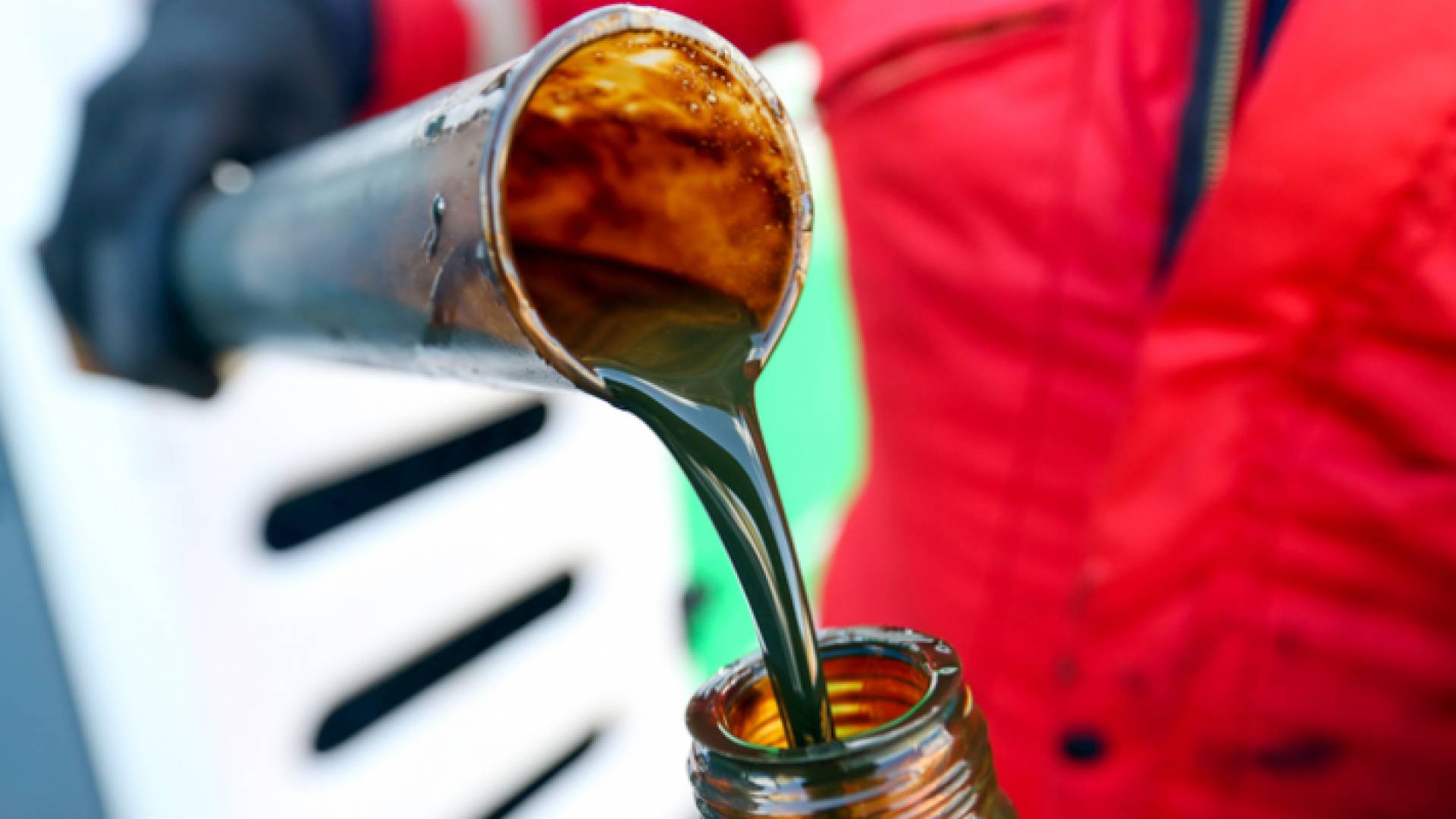 مادة البنزين - ارشيفية