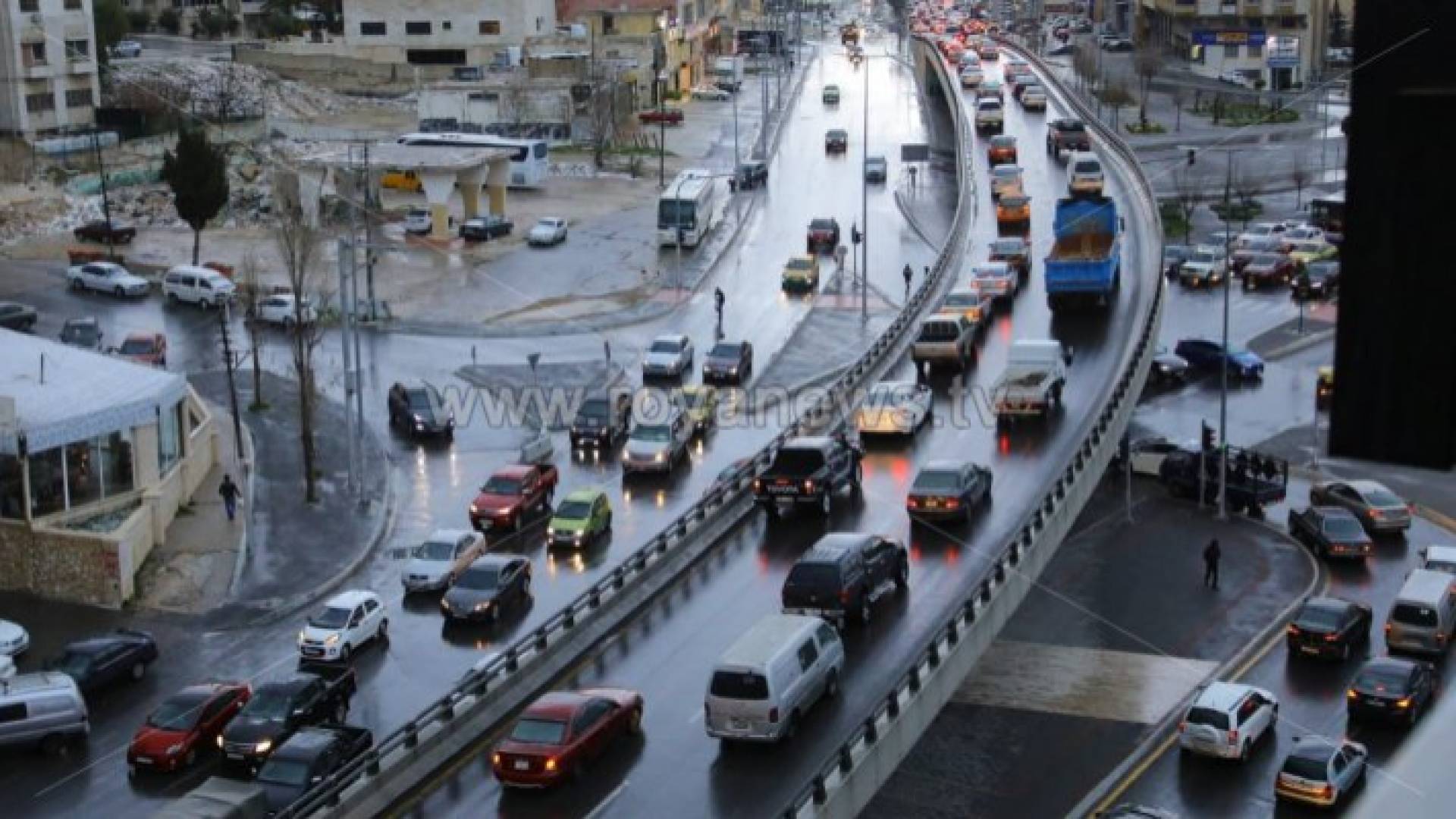 أحد الجسور في العاصمة عمان - ارشيفية