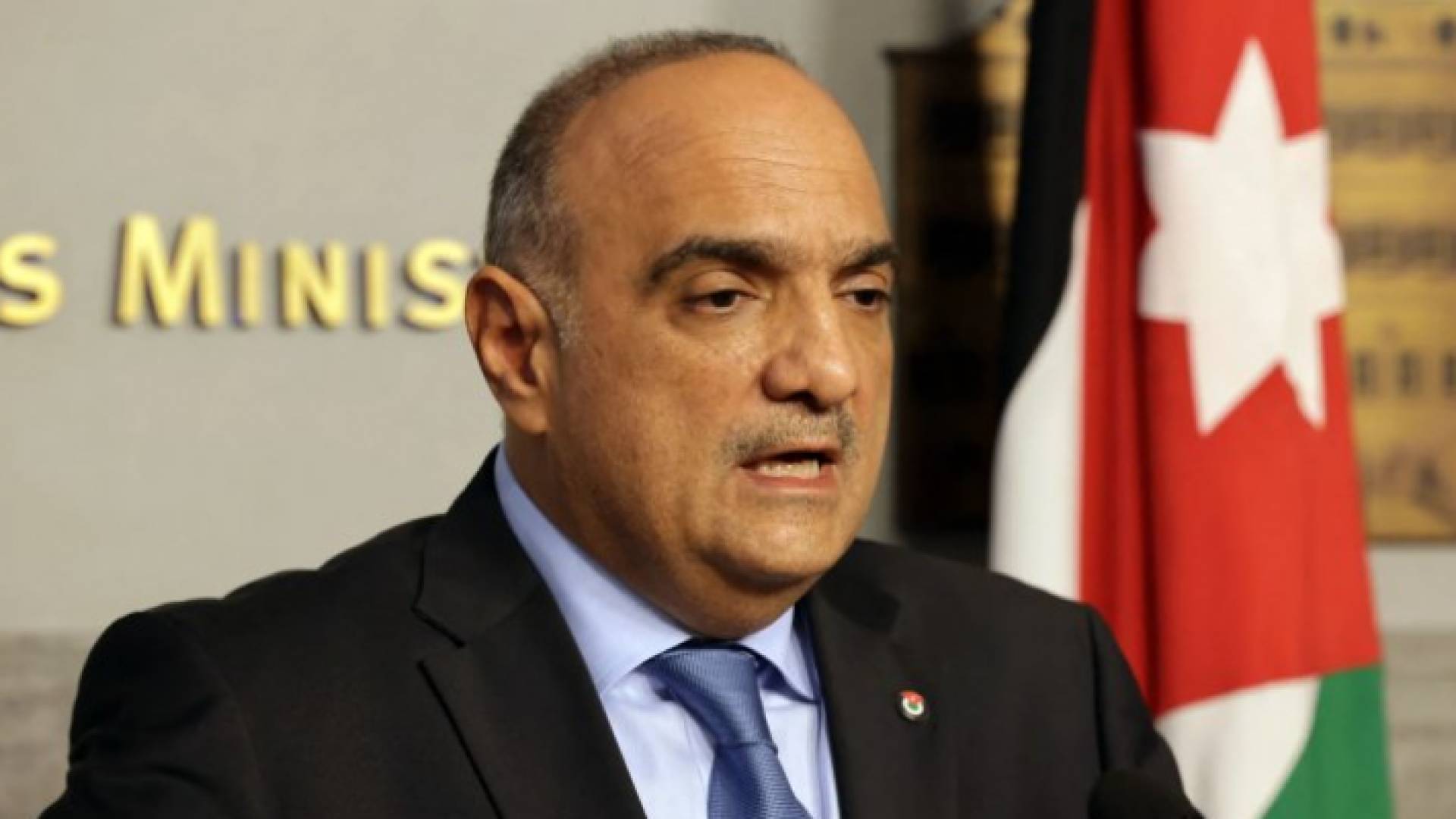 رئيس الوزراء بشر الخصاونة