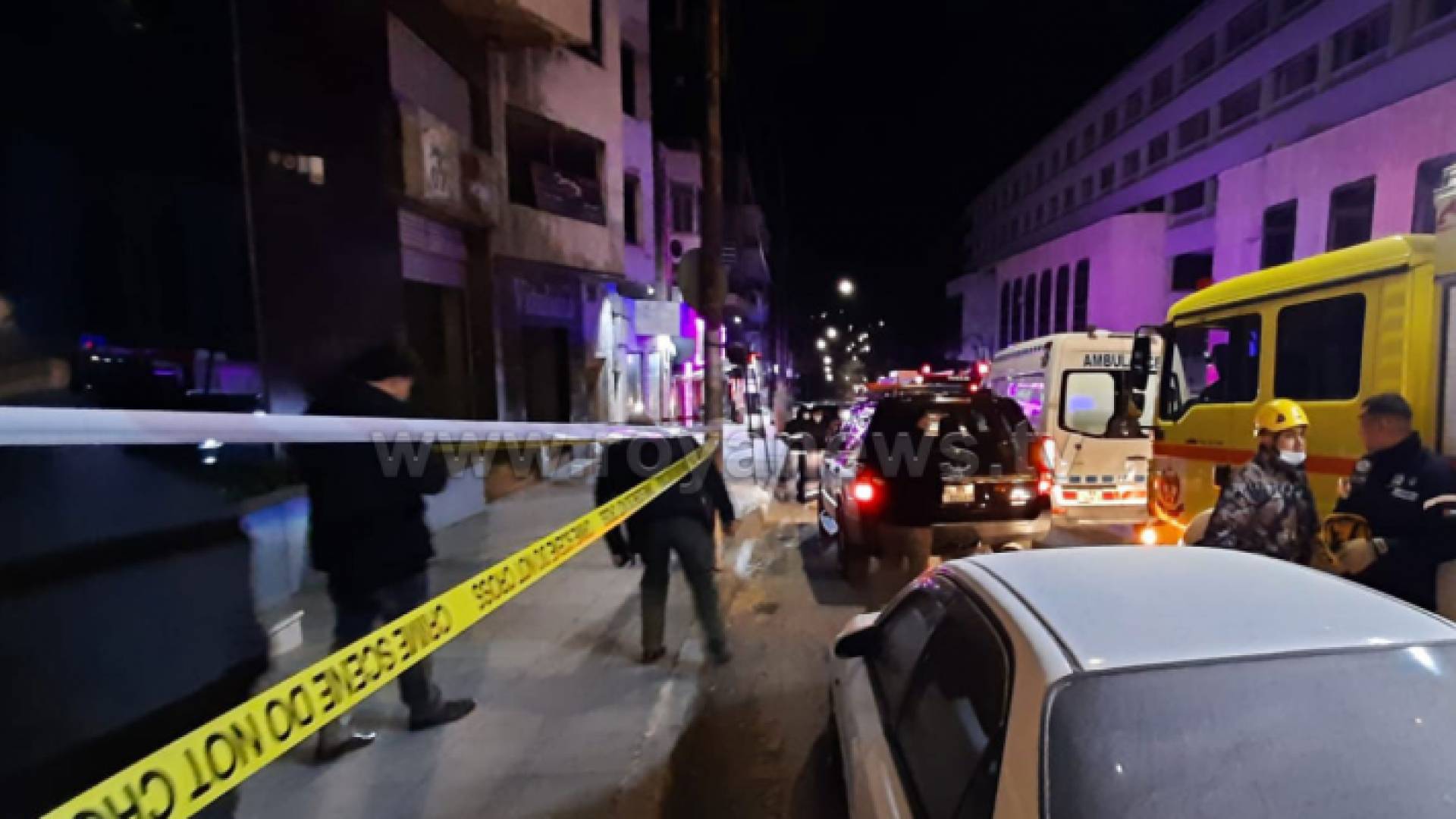 الصورة من الانهيار