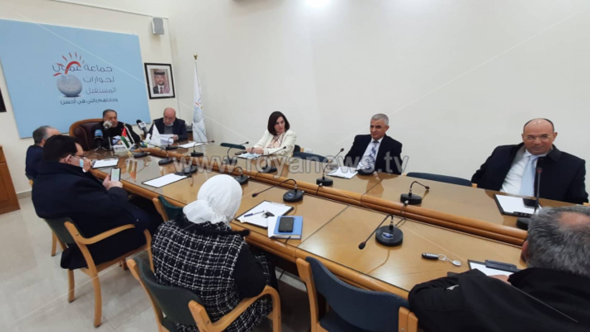 من المؤتمر الصحفي لجماعة عمان لحوارات المستقبل