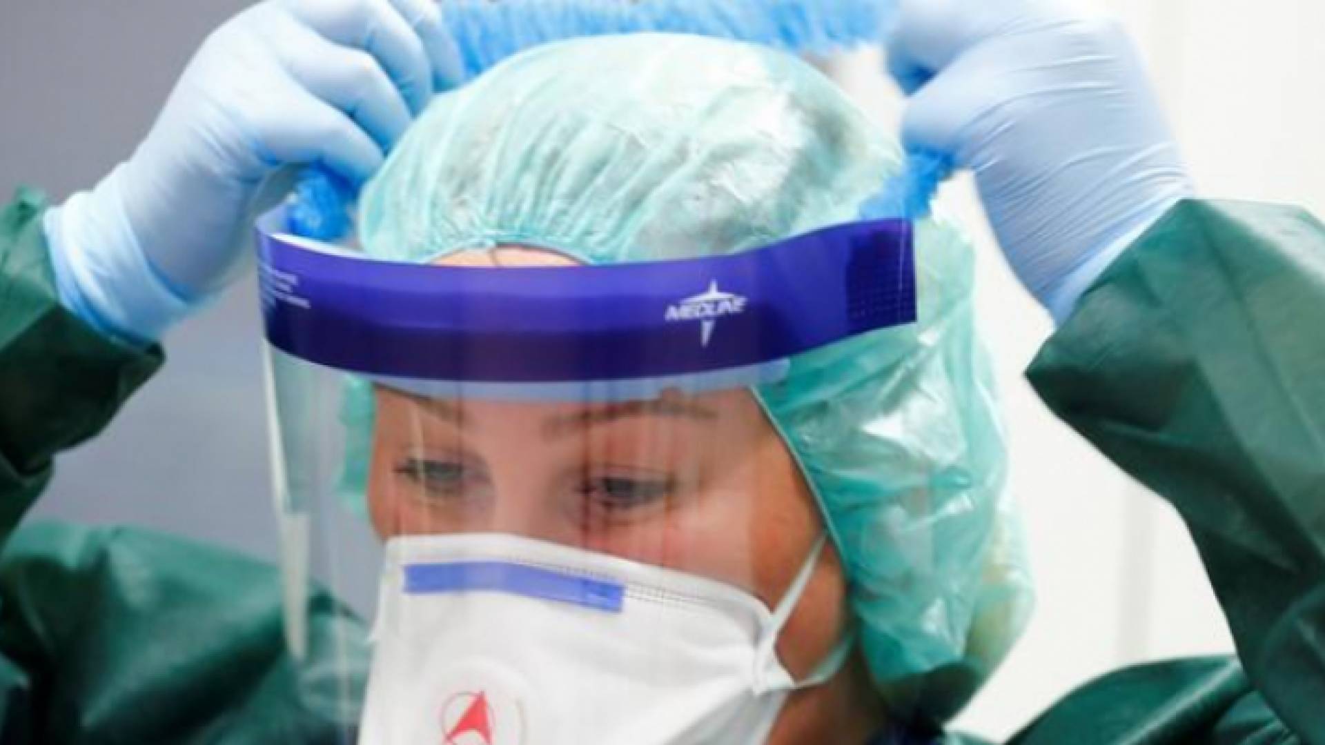 عاملة في القطاع الصحي بأحد المستشفيات الأوروبية