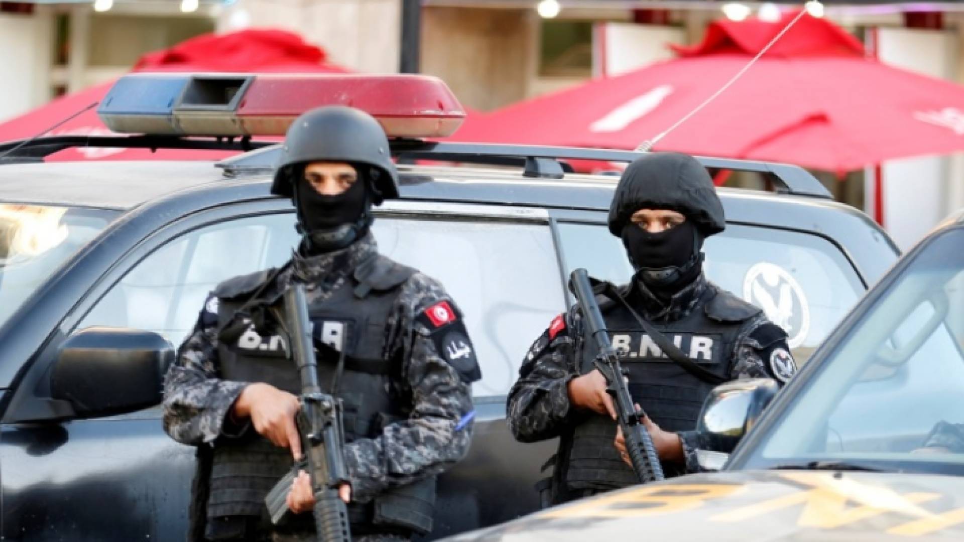 عناصر من الأمن التونسي