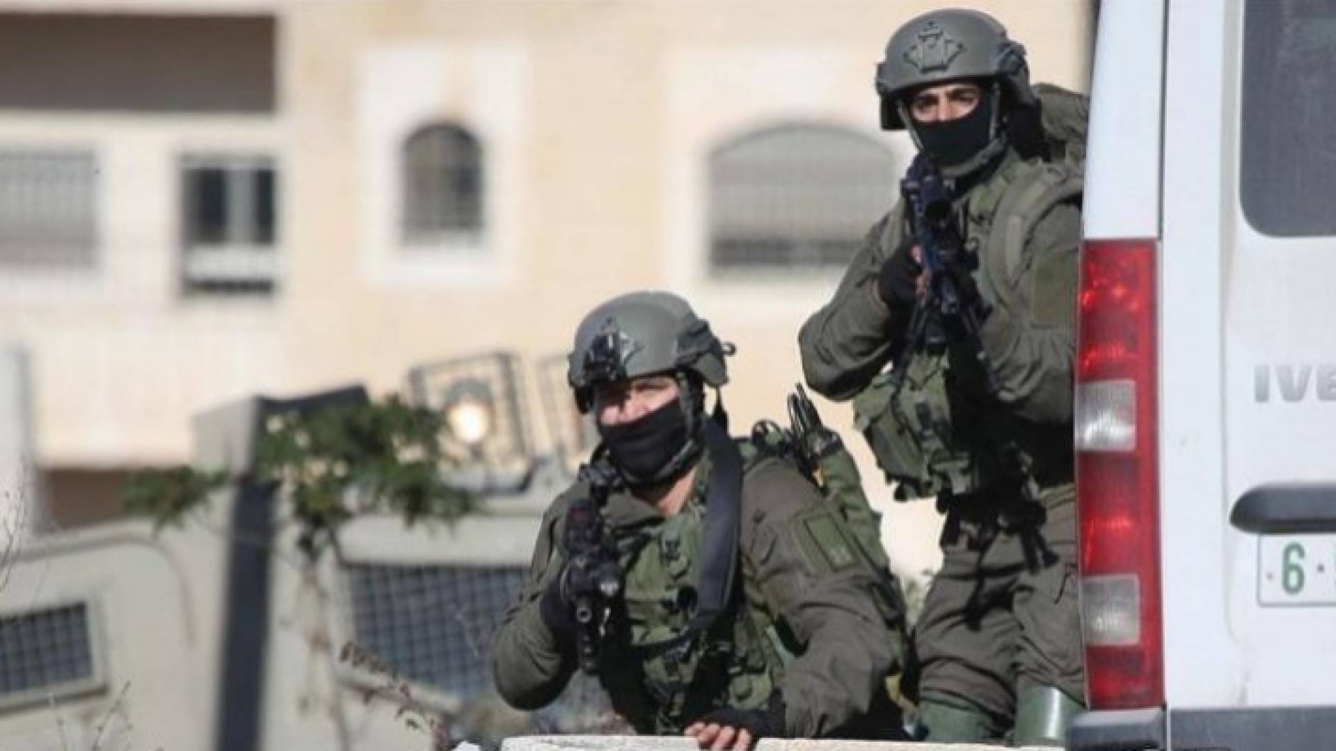 عناصر من جنود الاحتلال