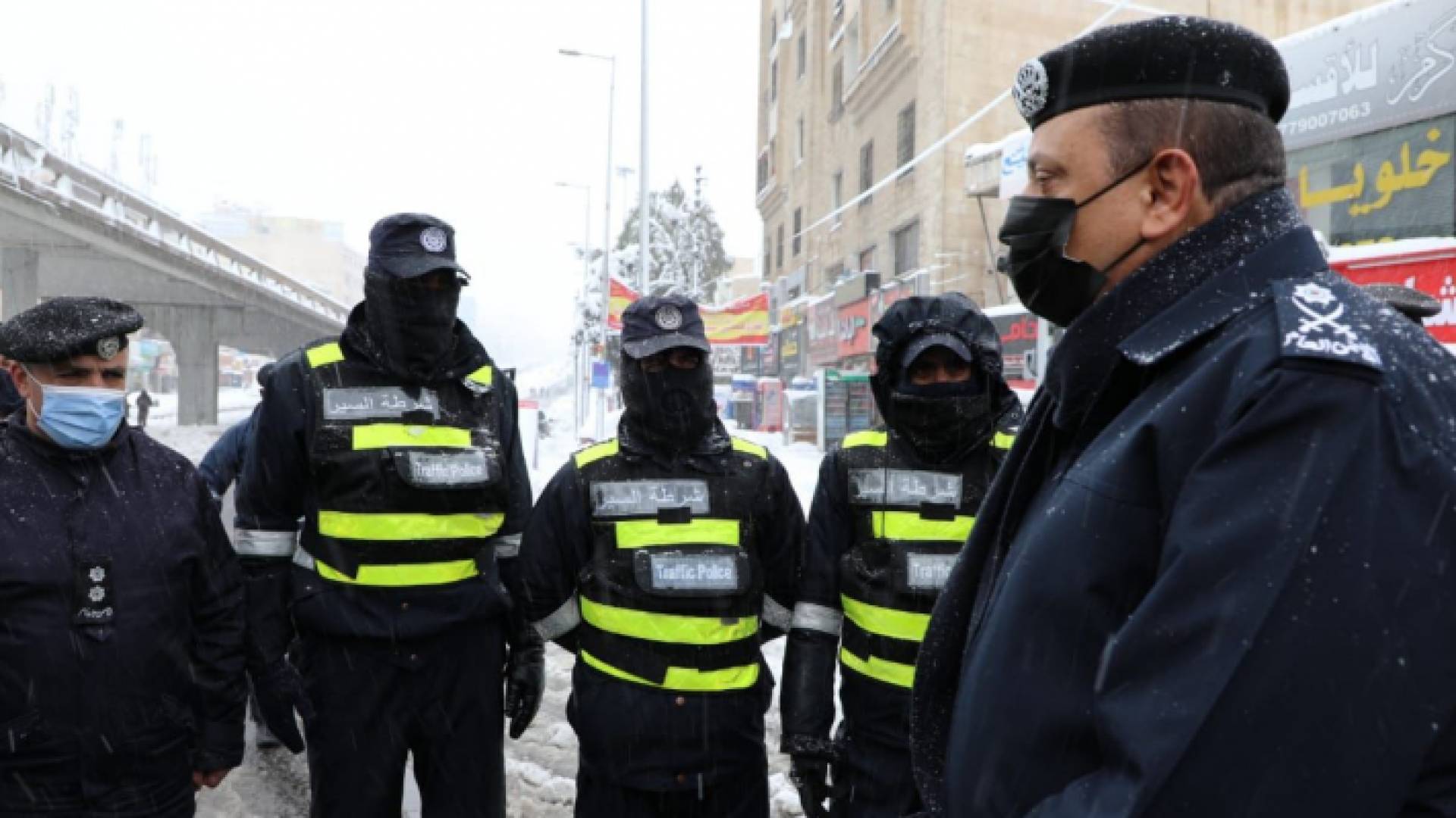 مدير الأمن العام أثناء جولته