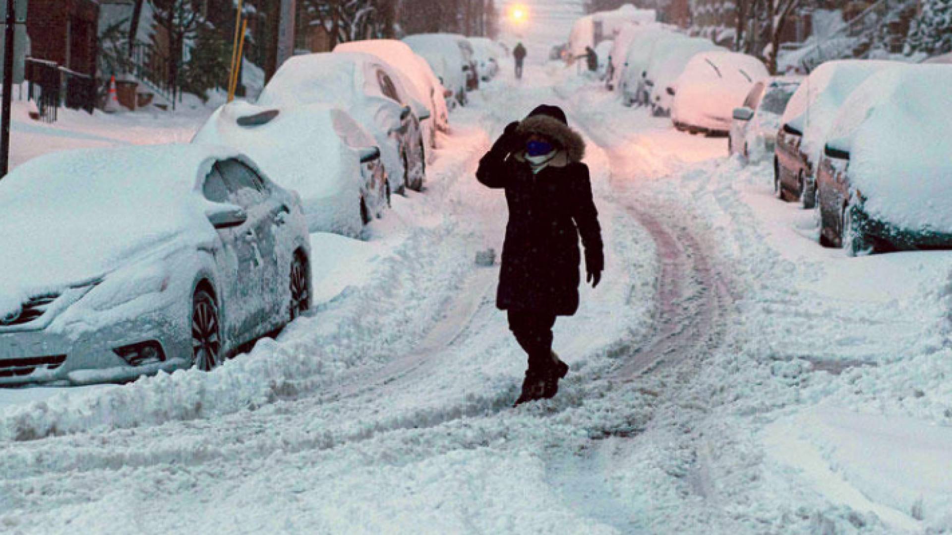 عاصفة ثلجية