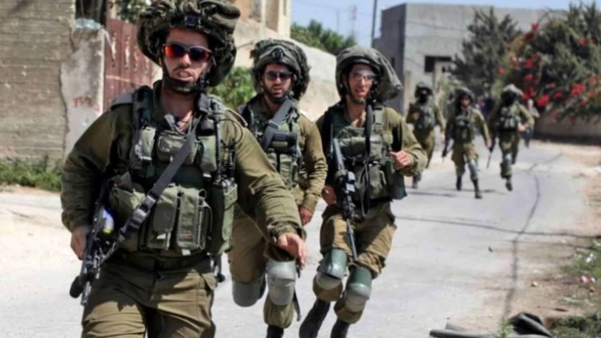 عناصر من جنود الاحتلال