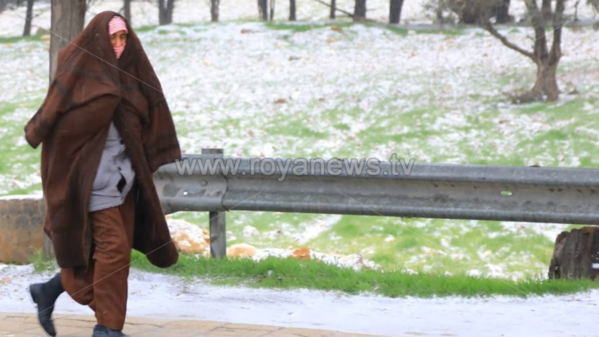 مسن في أحد شوارع عمان - ارشيفية