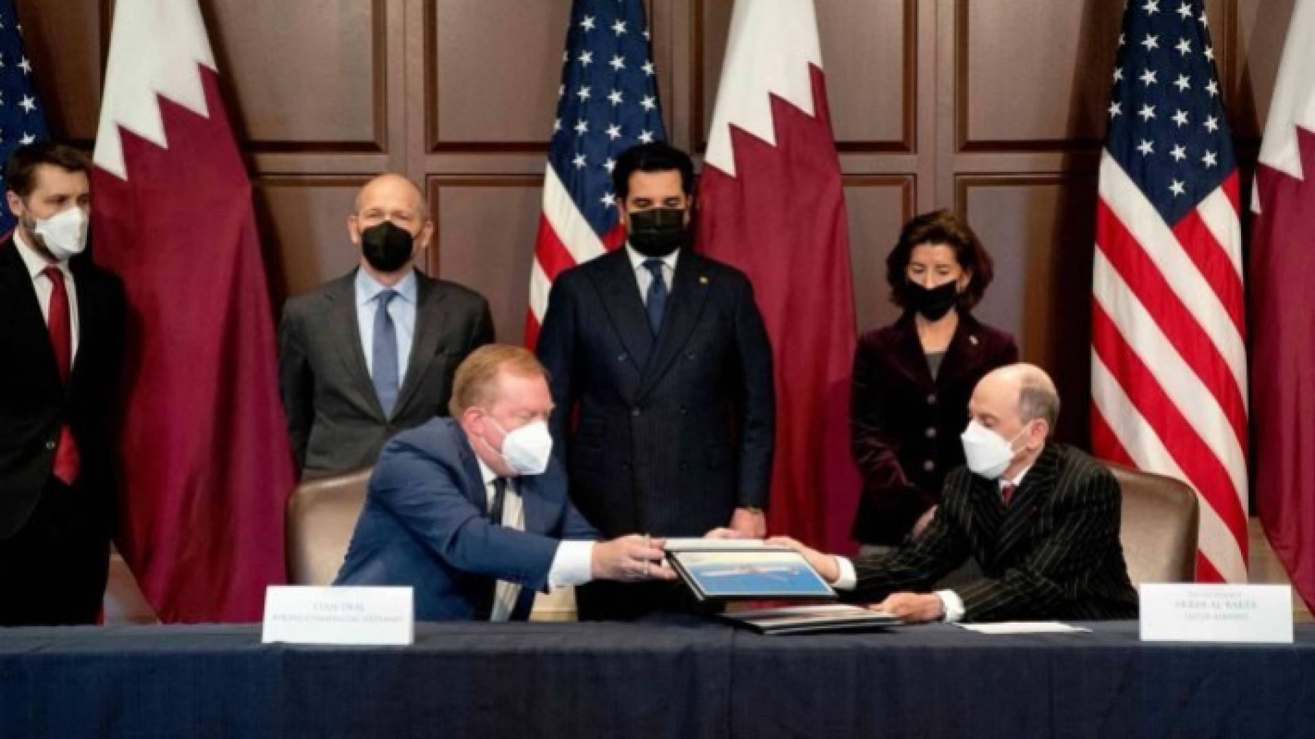 الخطوط الجوية القطرية تبرم عقدا ضخما مع "بوينغ"