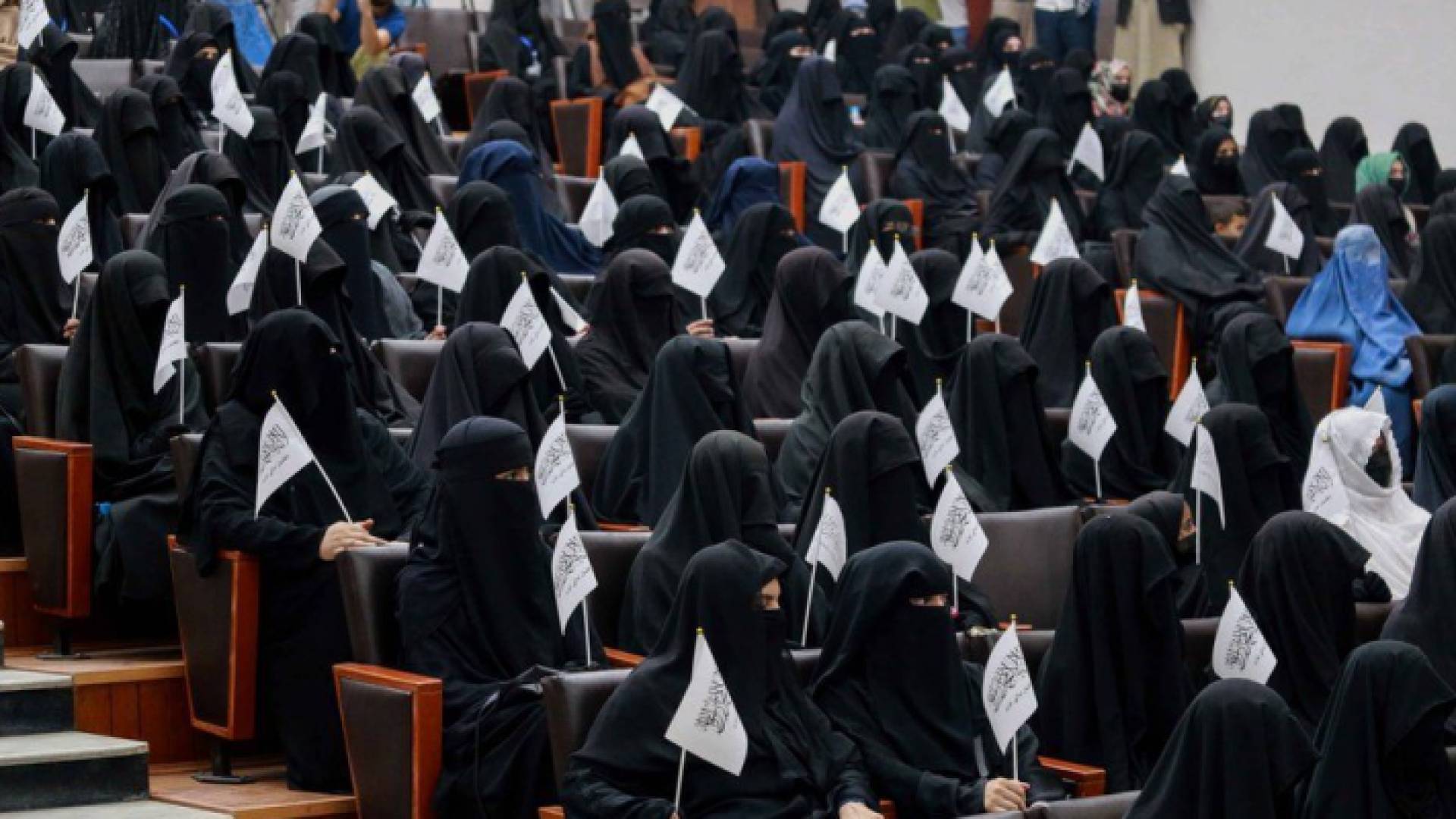 طالبات جامعيات في إحدى الجامعات بأفغانستان