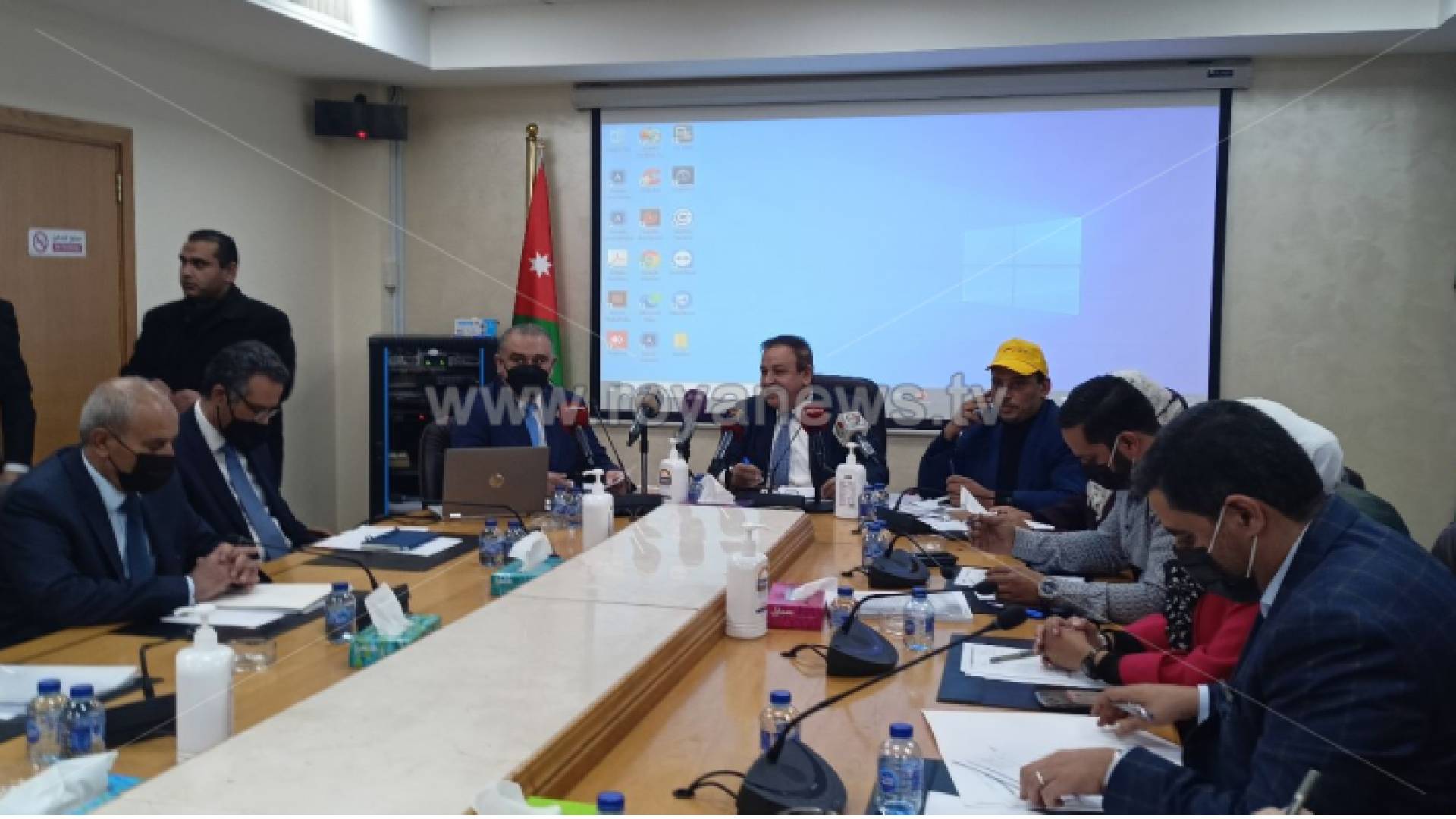 اللجنة المالية النيابية تلتقي الفريق الإقتصادي الحكومي