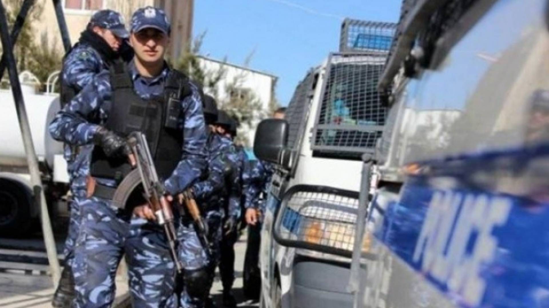 عناصر من الأمن الفلسطيني