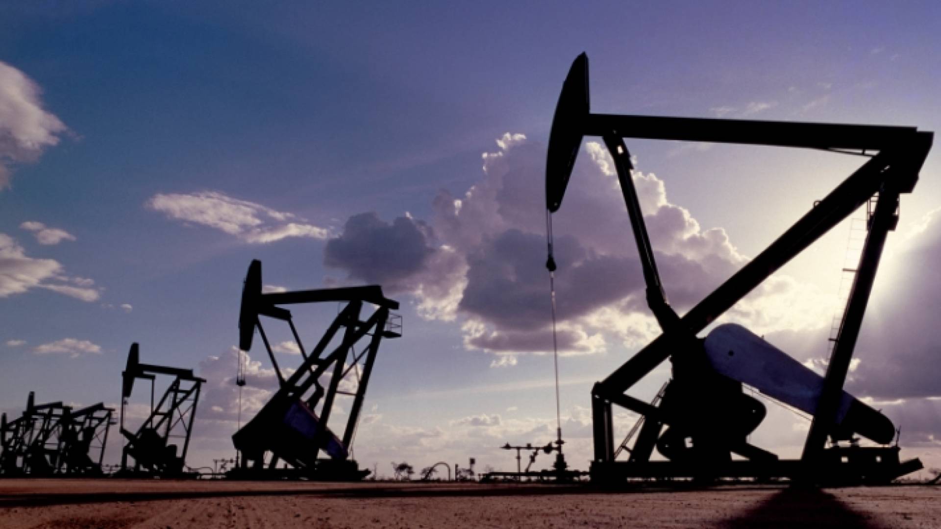 أحد الحقول النفطية