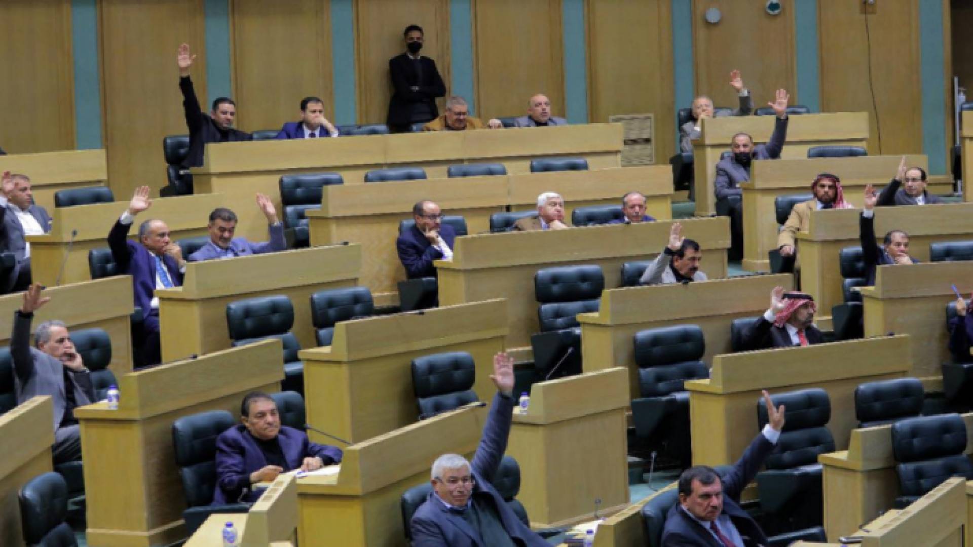 منح 10 دقائق للنائب و15 دقيقة للكتلة لمناقشة "الموازنة"