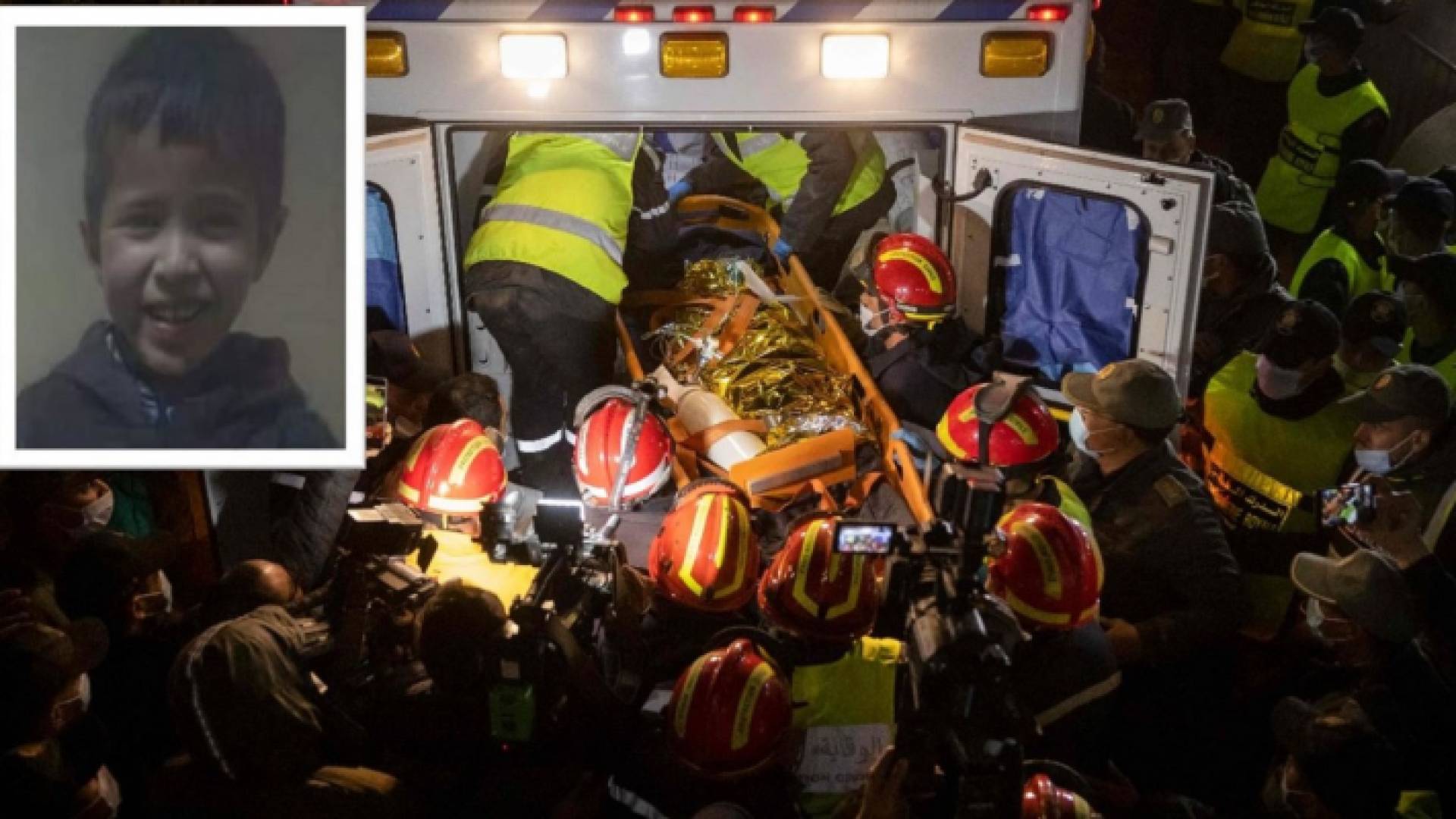 لحظة إخلاء جثمان الطفل ريان